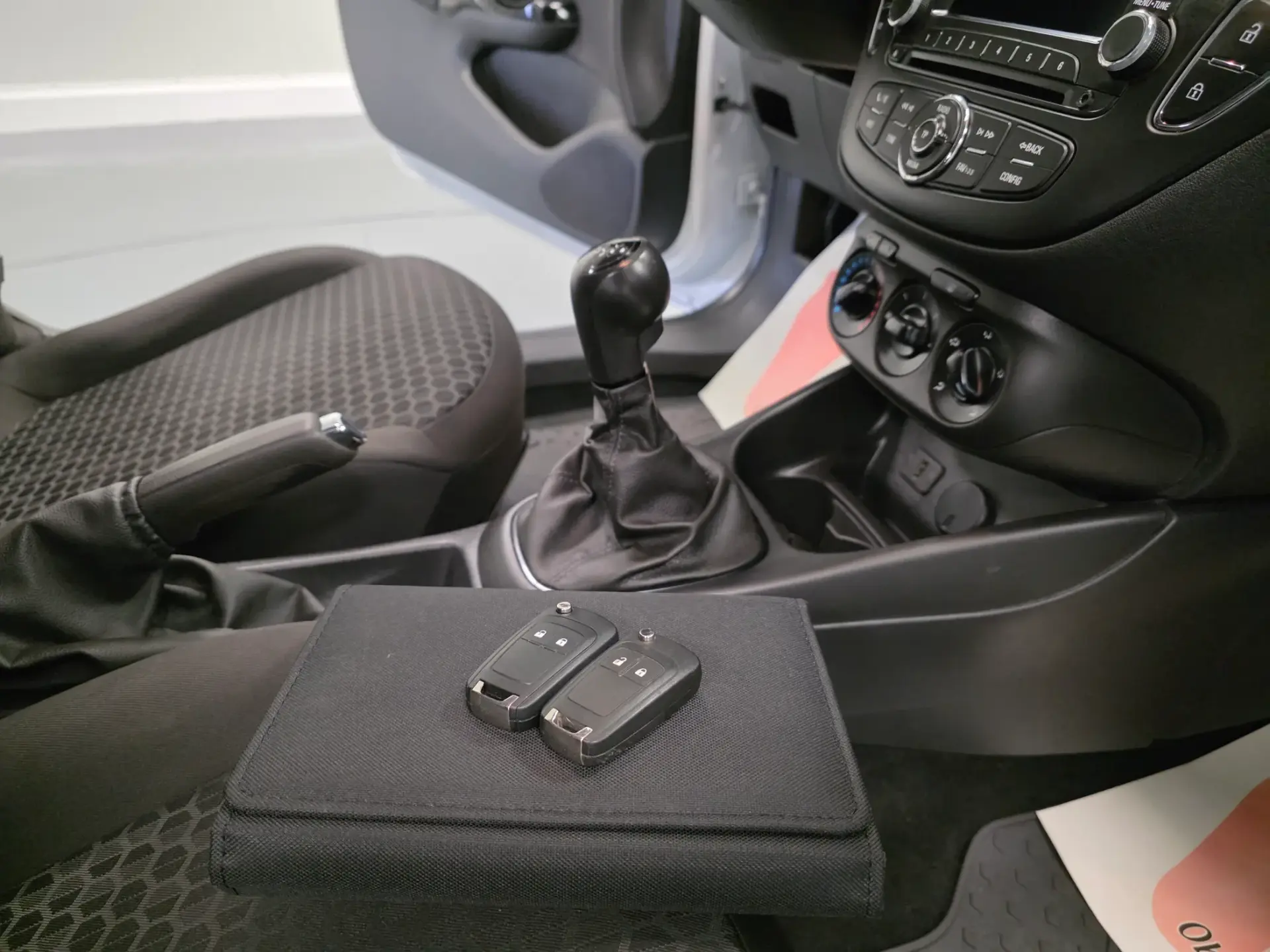 Opel Corsa 1.3 CDTI VAN IVA DEDUTÍVEL 81