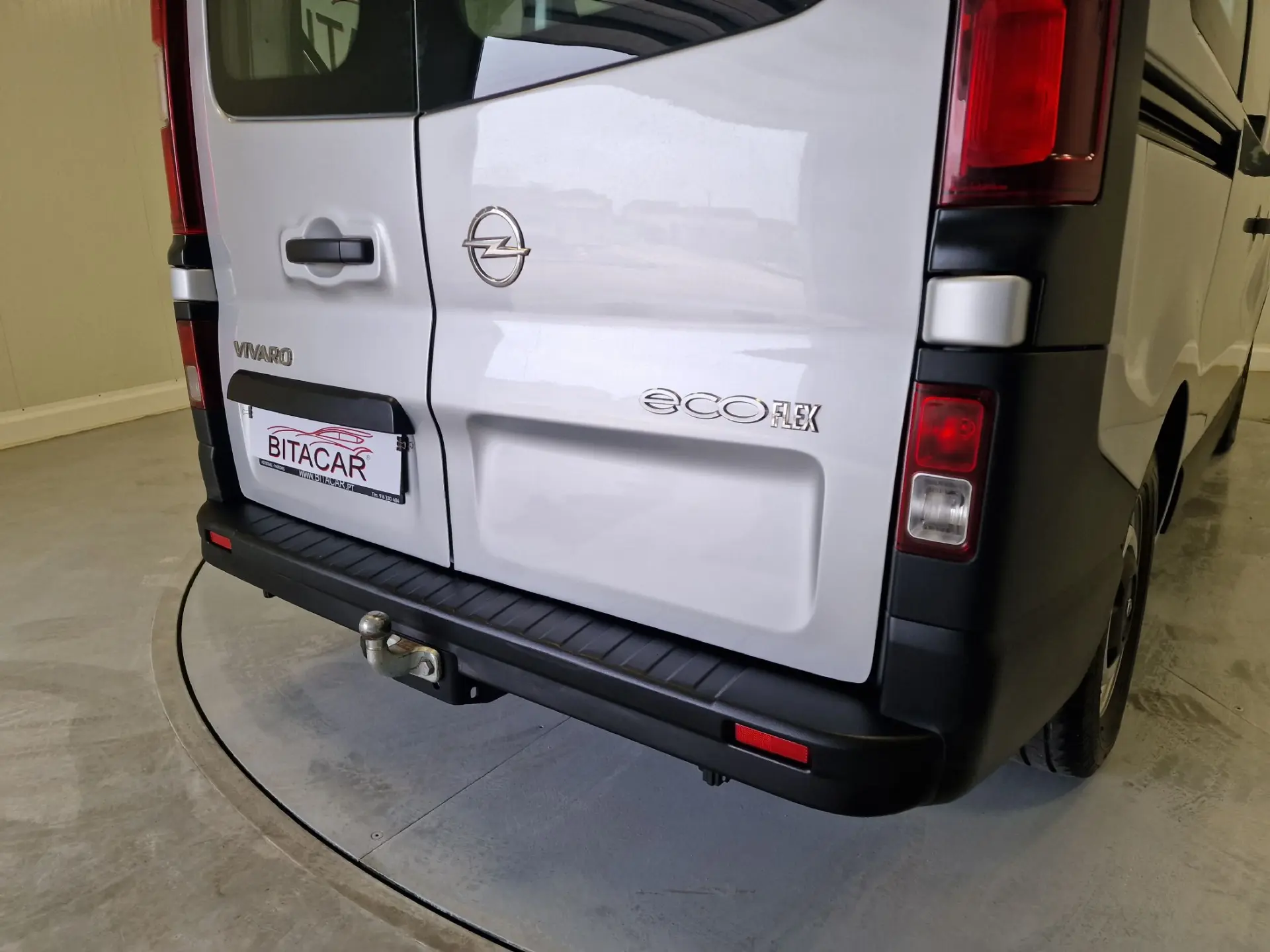 Opel Vivaro COMBI 1.6 CDTI L1H1 APENAS 28.000KMS 58€ IUC 40