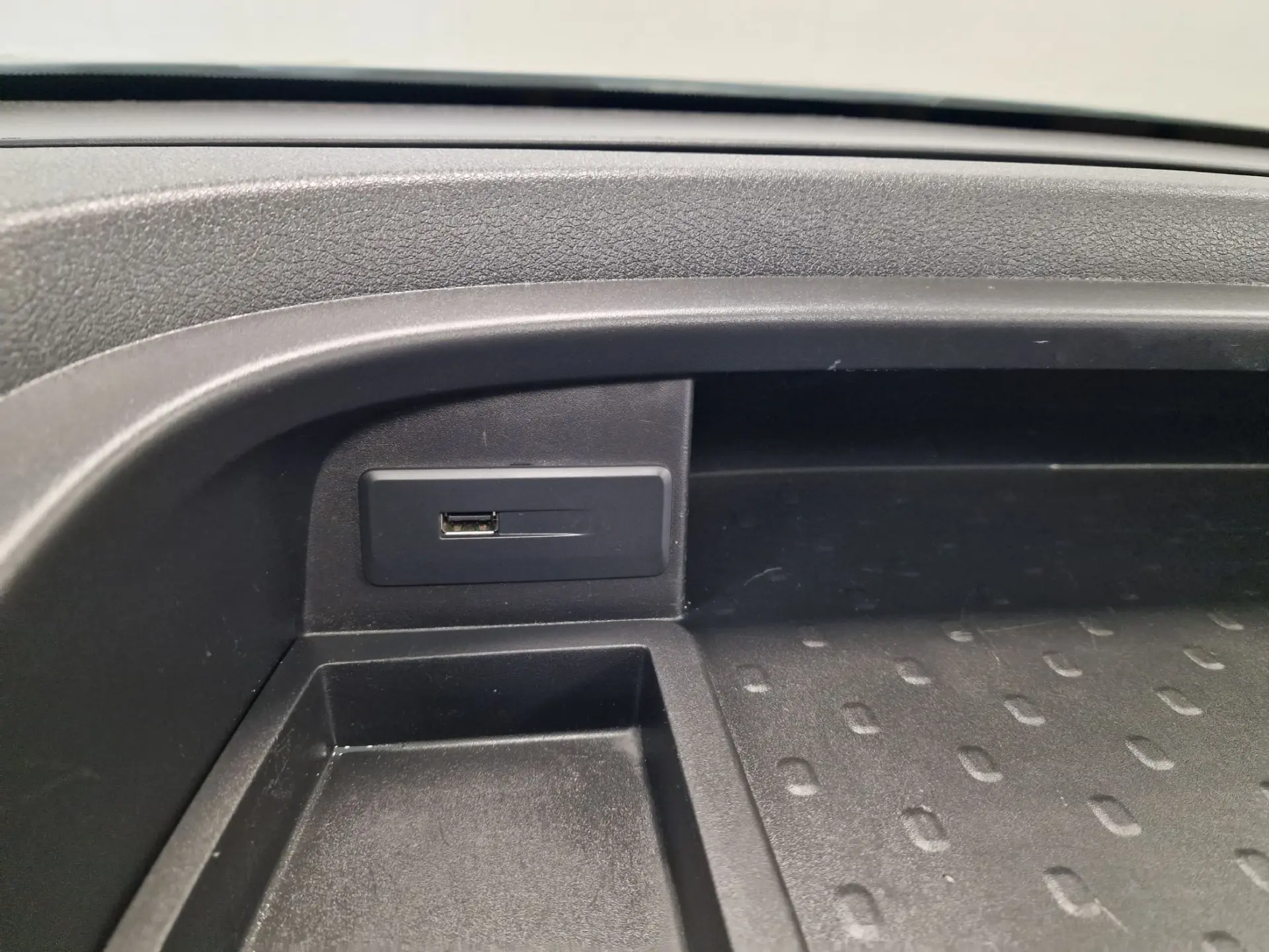 Opel Vivaro COMBI 1.6 CDTI L1H1 APENAS 28.000KMS 58€ IUC 85