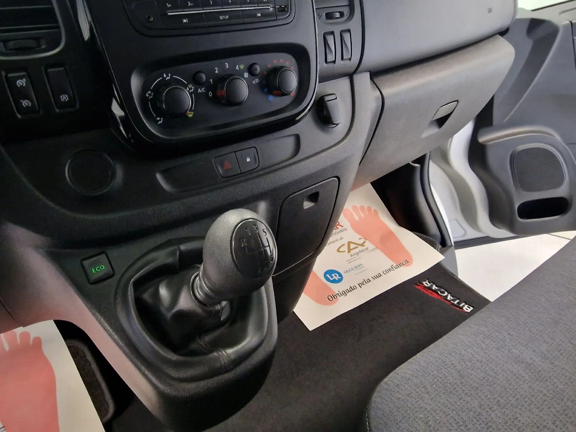 Opel Vivaro COMBI 1.6 CDTI L1H1 APENAS 28.000KMS 58€ IUC 92