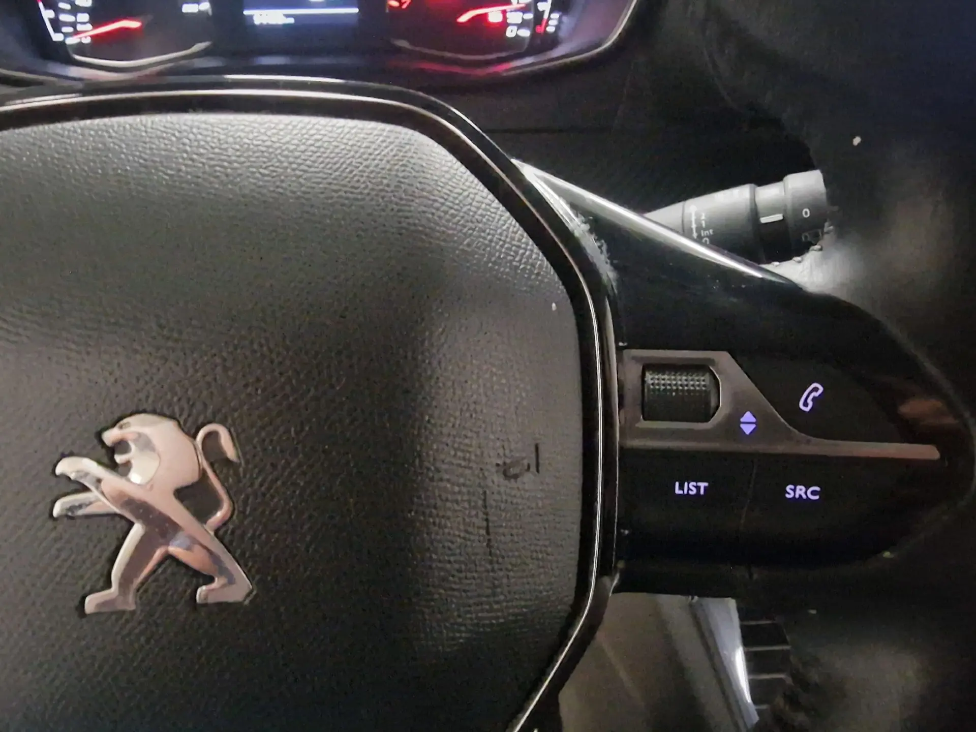 Peugeot 208 1.5 BLUEHDI 100CV ACTIVE 70