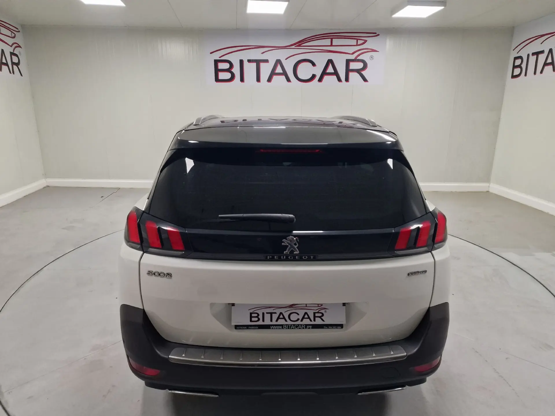 Peugeot 5008 1.6 BLUEHDI 120CV GTLINE TETO DE ABRIR 29
