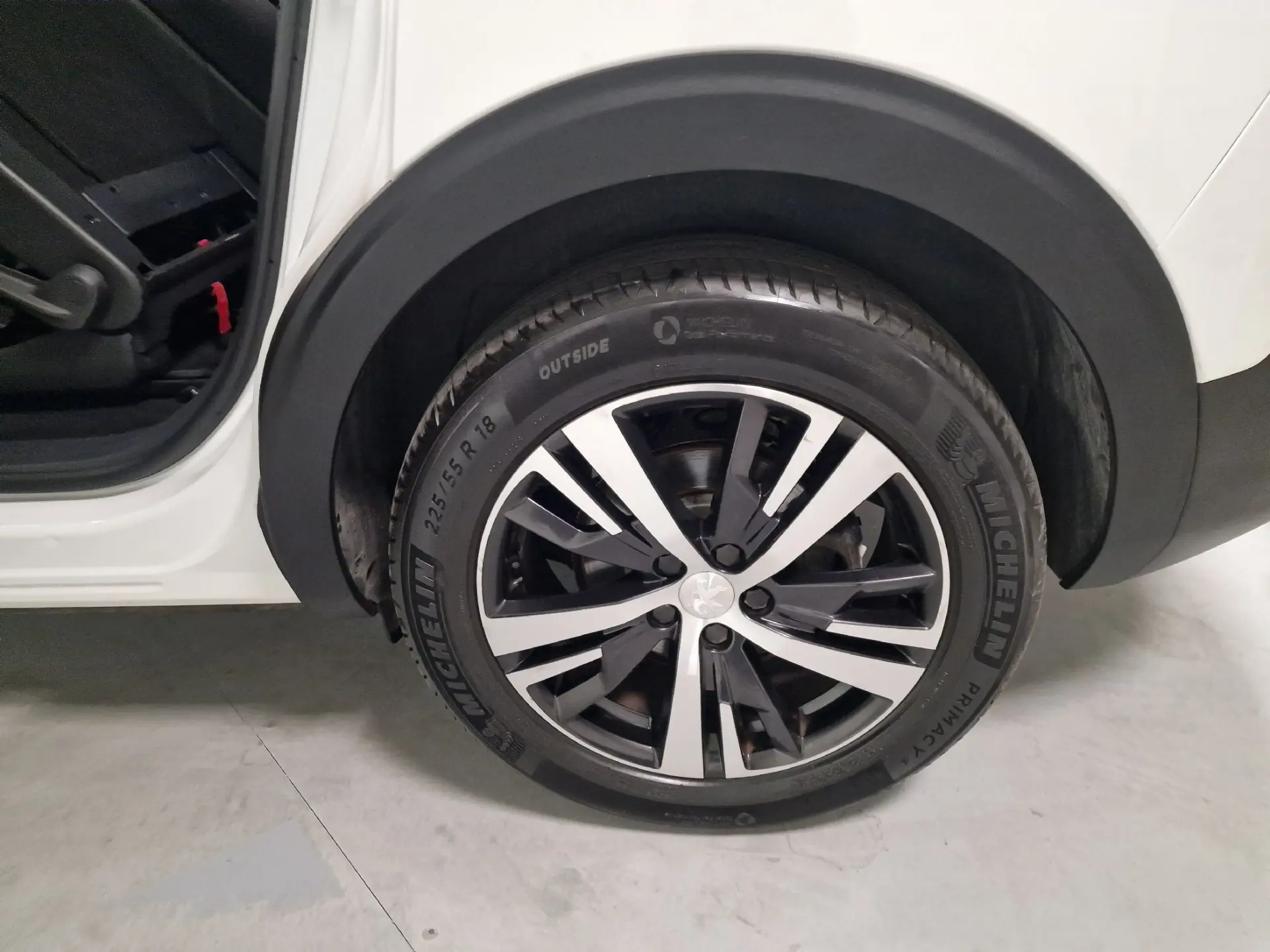 Peugeot 5008 1.6 BLUEHDI 120CV GTLINE TETO DE ABRIR 50