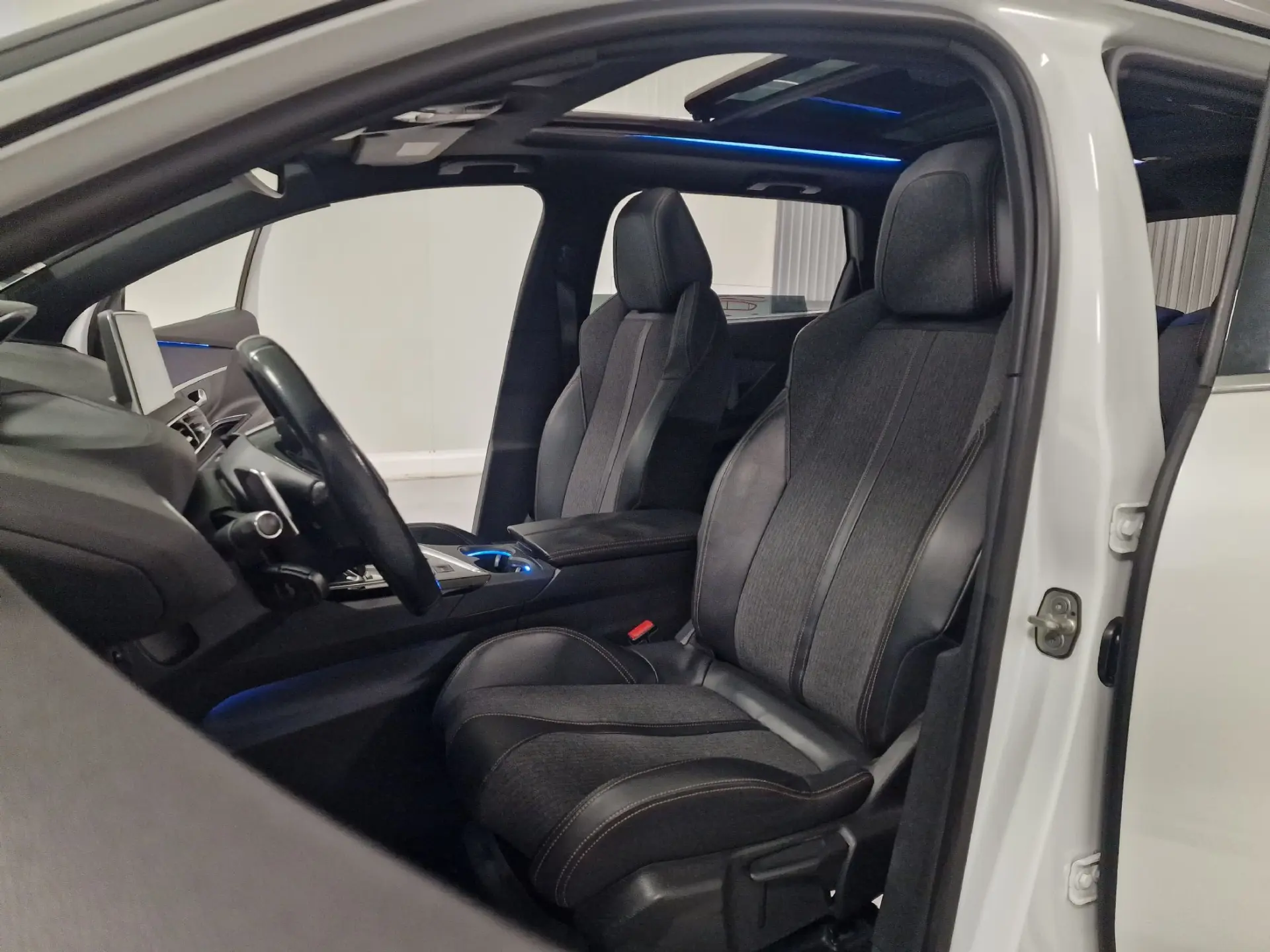 Peugeot 5008 1.6 BLUEHDI 120CV GTLINE TETO DE ABRIR 79