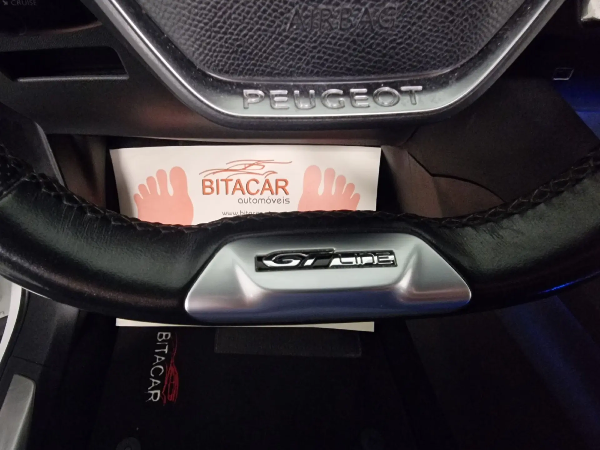 Peugeot 5008 1.6 BLUEHDI 120CV GTLINE TETO DE ABRIR 86