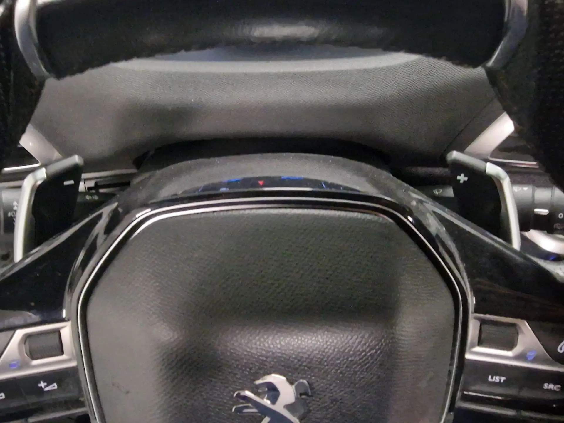 Peugeot 5008 1.6 BLUEHDI 120CV GTLINE TETO DE ABRIR 89