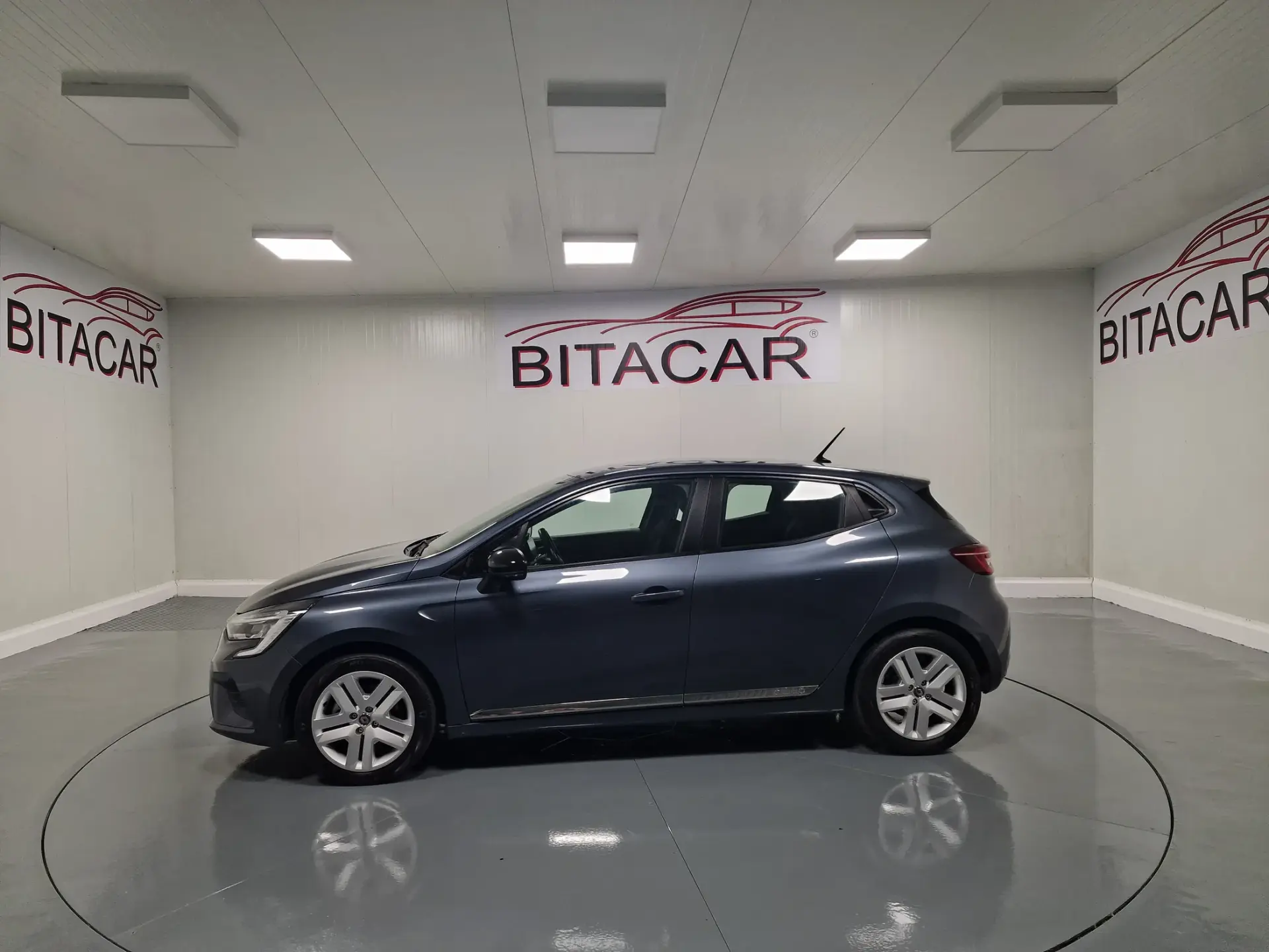 Renault Clio 1.5 Blue dCi Intens 10
