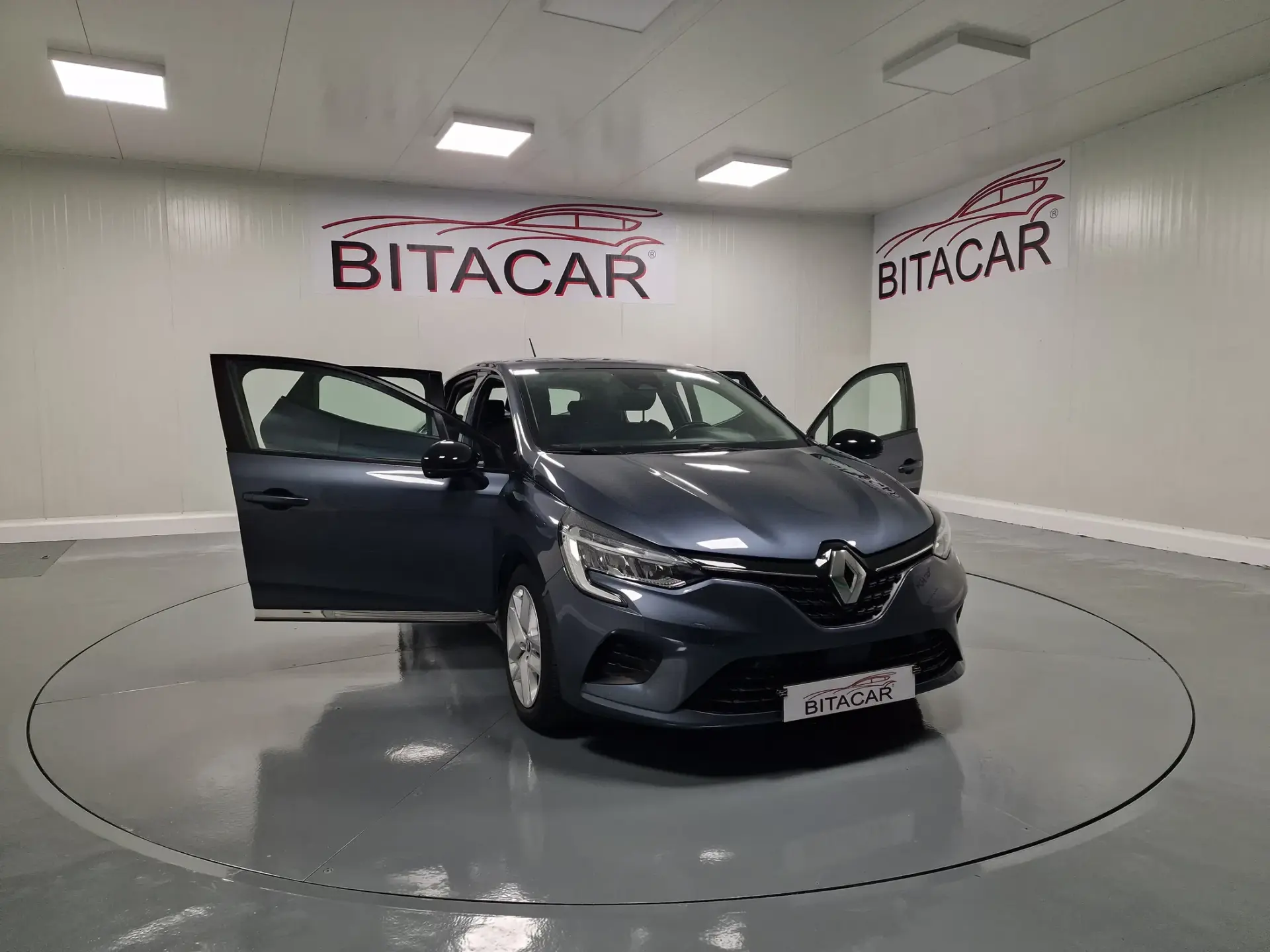 Renault Clio 1.5 Blue dCi Intens 12