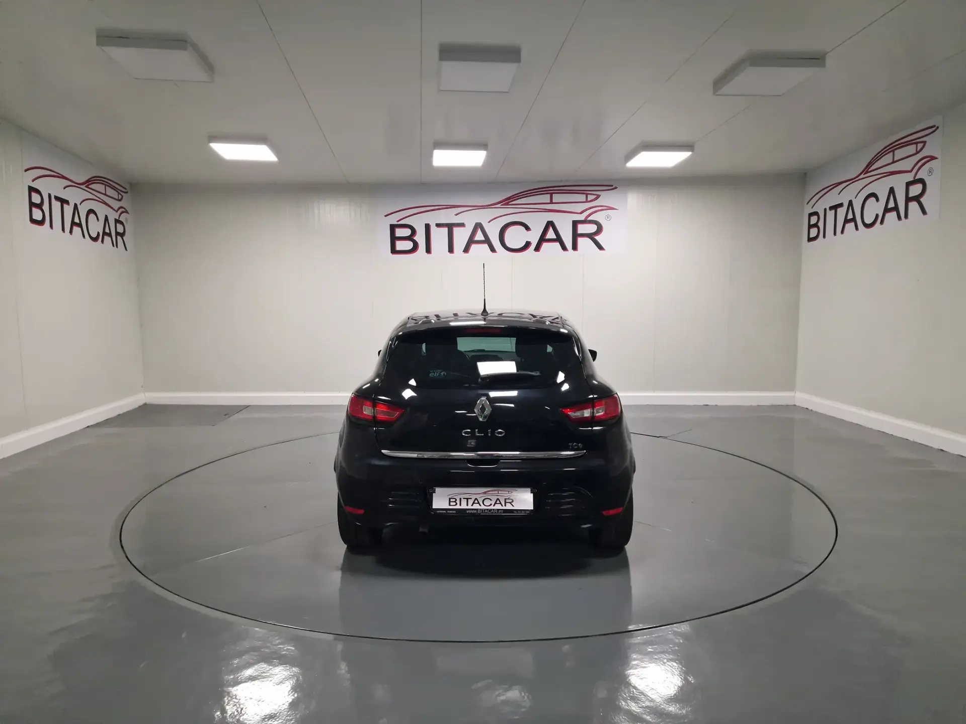 Renault Clio 1.5 DCI LIMITED GPS 23