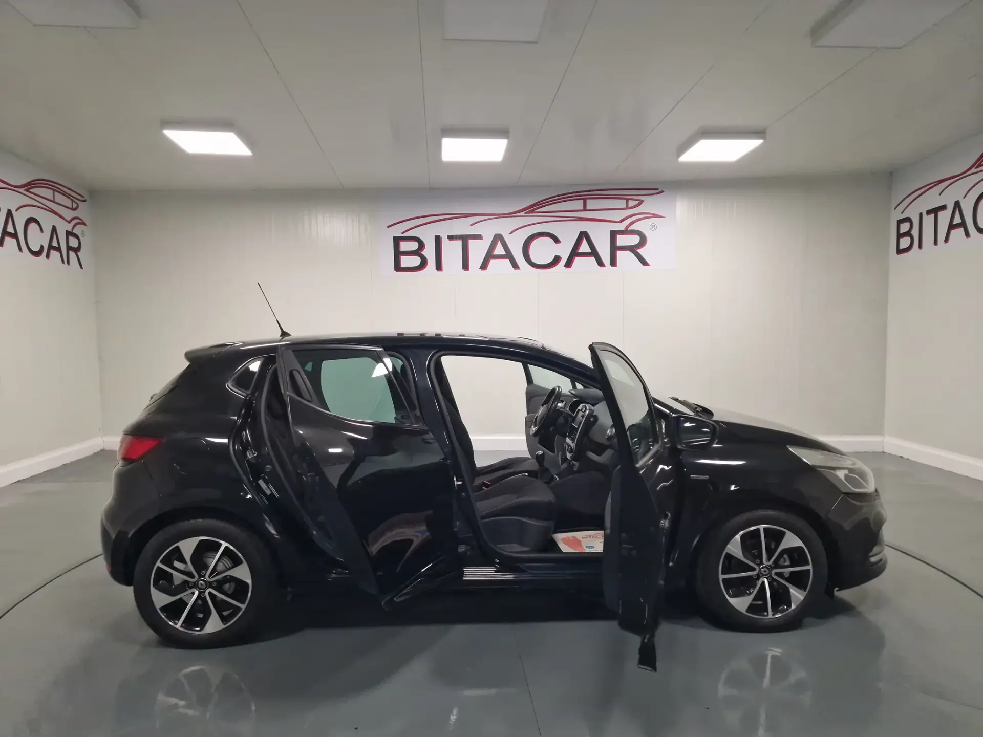 Renault Clio 1.5 DCI LIMITED GPS 58