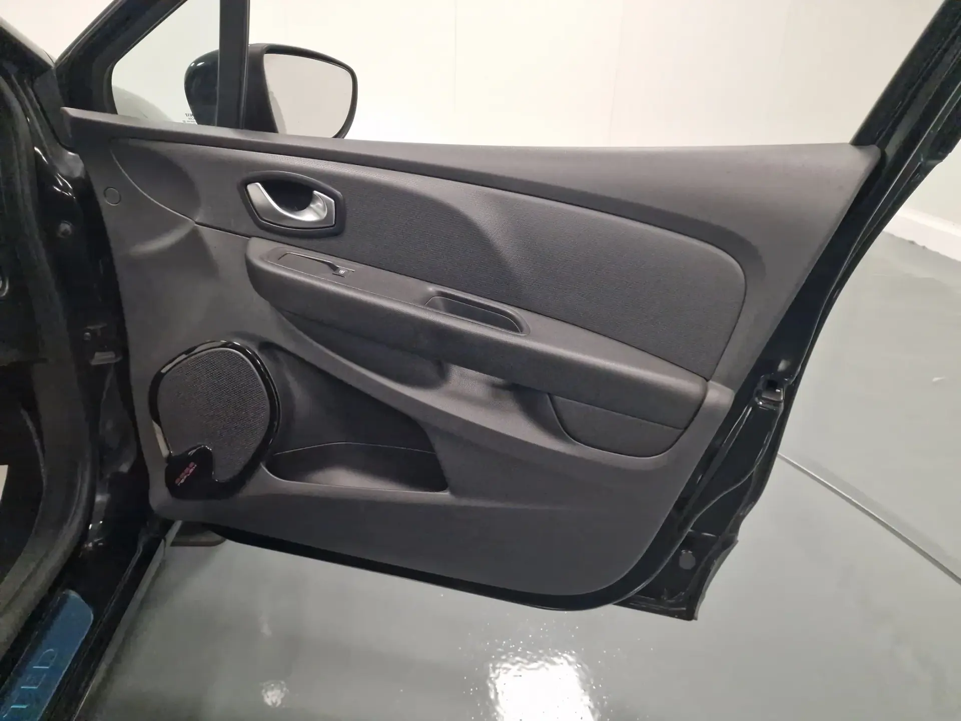 Renault Clio 1.5 DCI LIMITED GPS 71