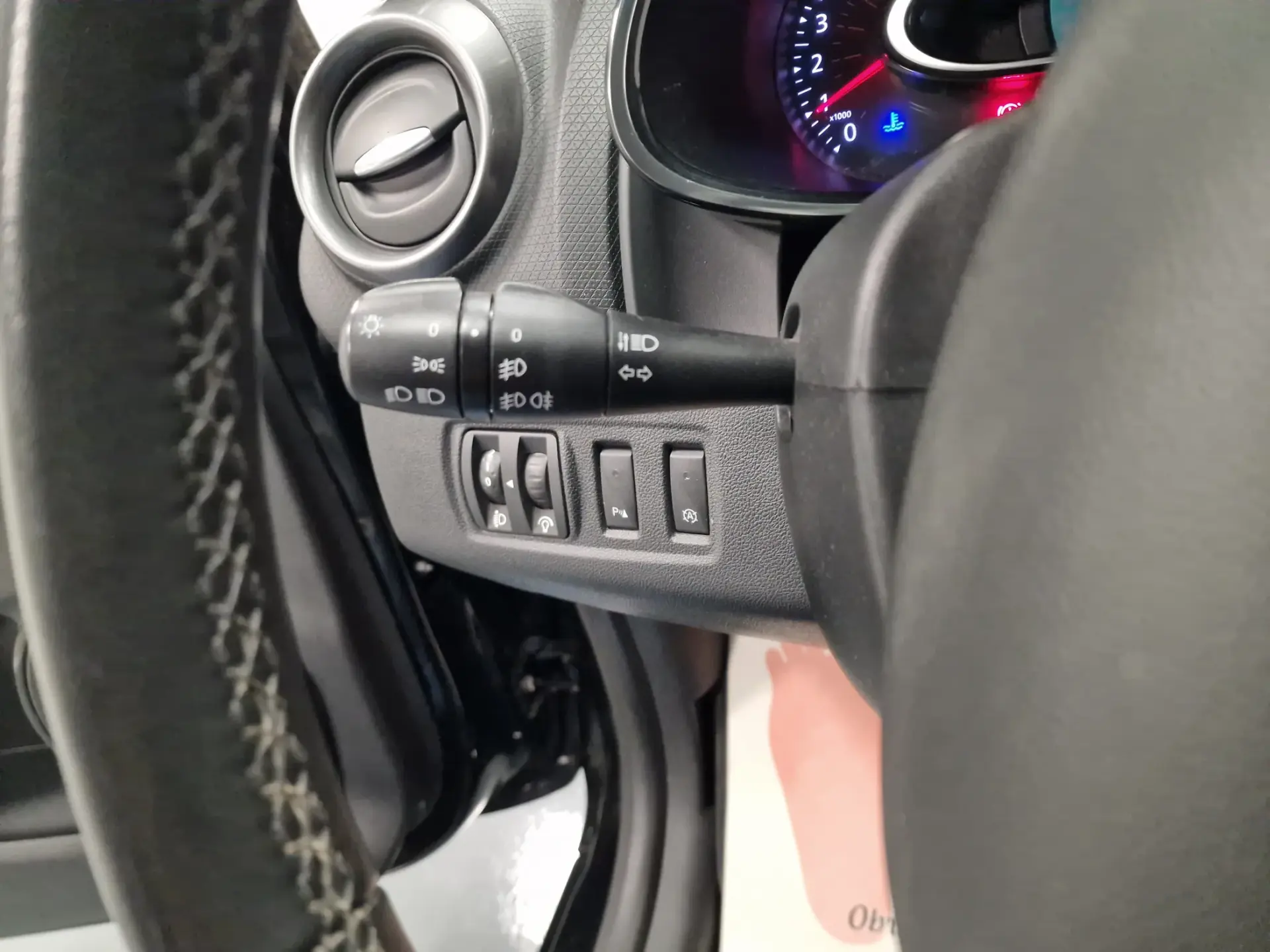 Renault Clio 1.5 DCI LIMITED GPS 86