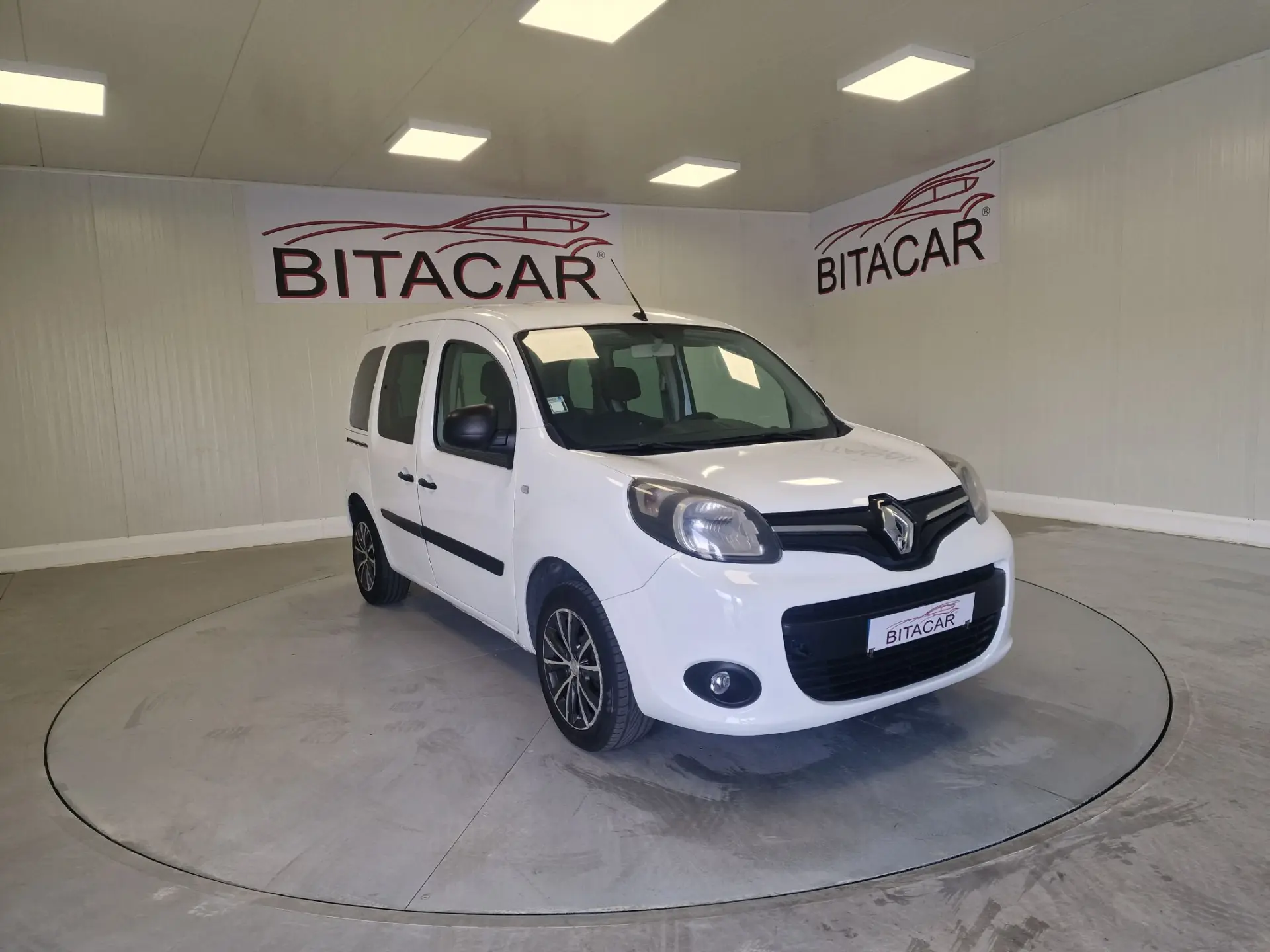 Renault Kangoo COMBI 1.5 DCI LUGARES 5 1