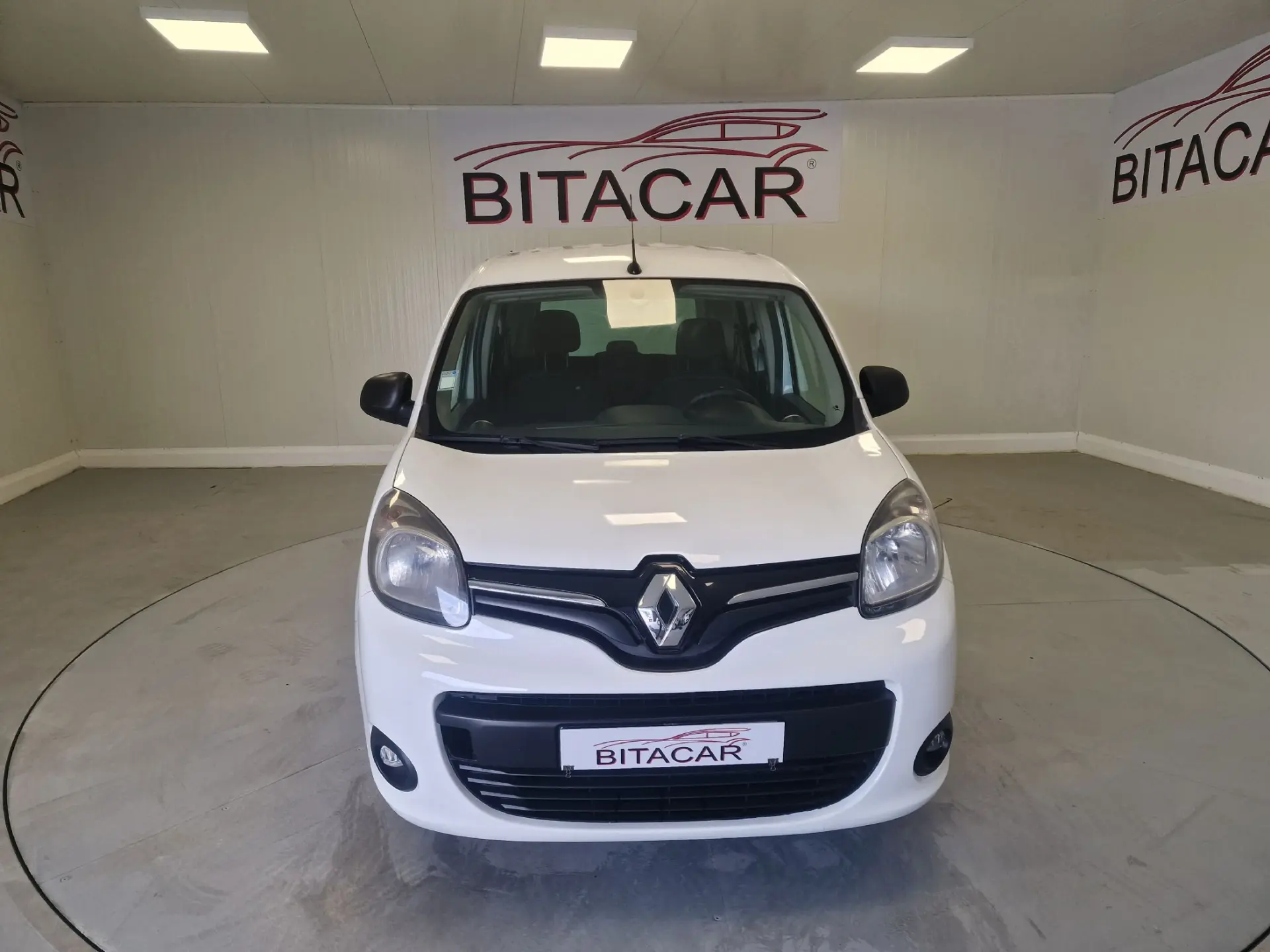 Renault Kangoo COMBI 1.5 DCI LUGARES 5 2