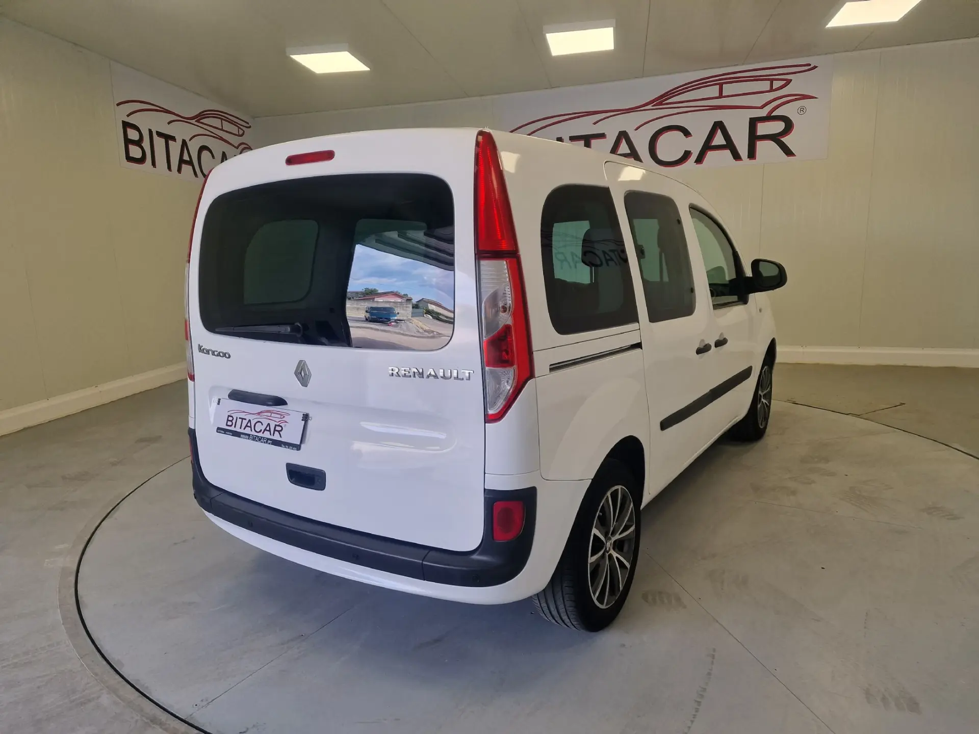 Renault Kangoo COMBI 1.5 DCI LUGARES 5 11