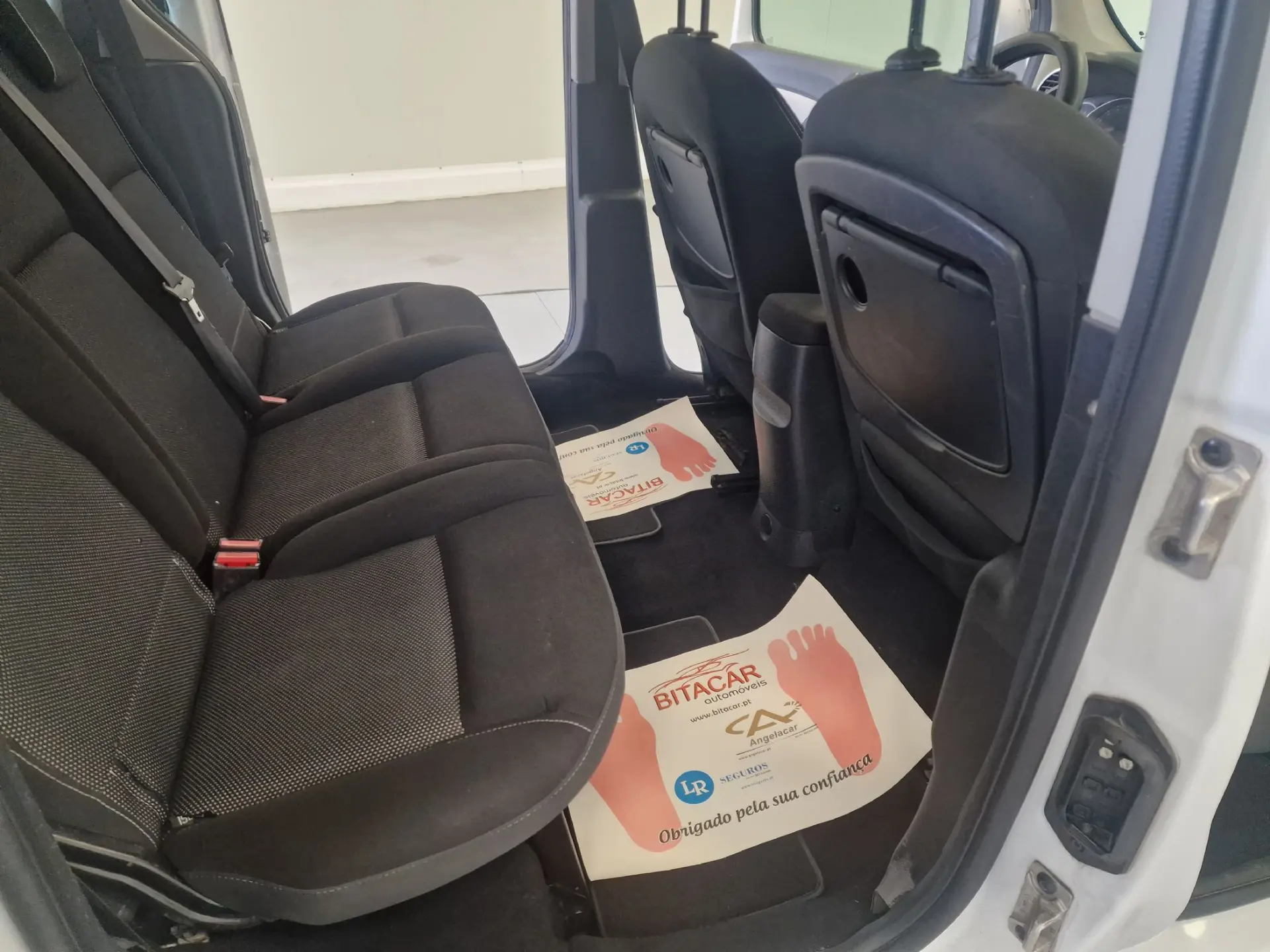 Renault Kangoo COMBI 1.5 DCI LUGARES 5 21