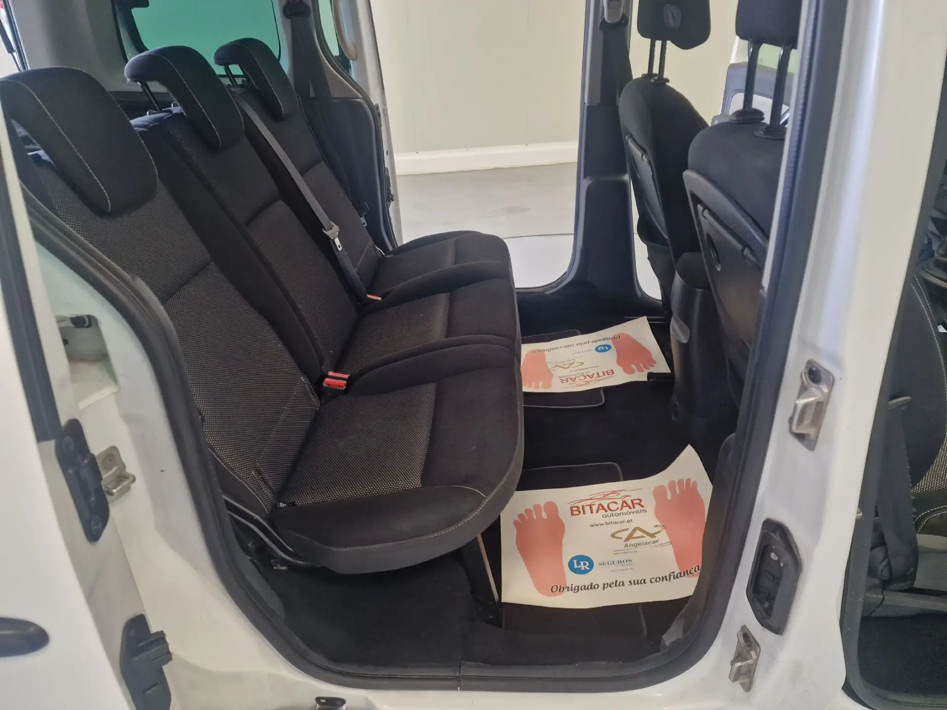 Renault Kangoo COMBI 1.5 DCI LUGARES 5 22