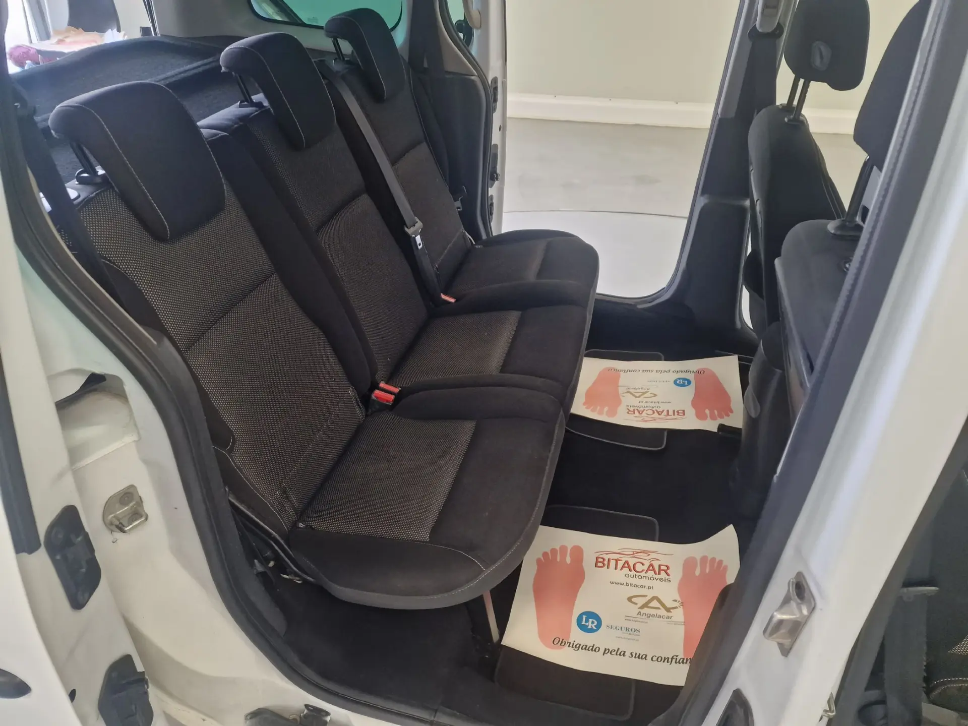Renault Kangoo COMBI 1.5 DCI LUGARES 5 23