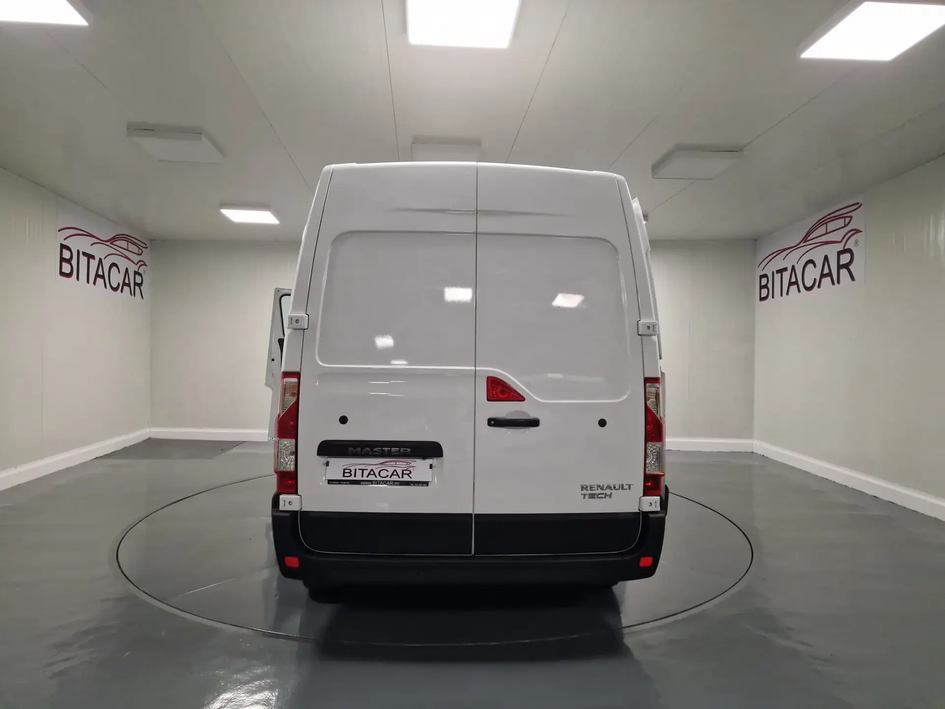 Renault Master L2H2 2.3 DCI 130CV GPS CAM TRASEIRA IVA DEDUTIVEL 37