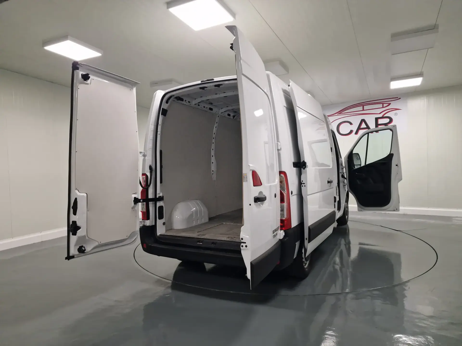 Renault Master L2H2 2.3 DCI 130CV GPS CAM TRASEIRA IVA DEDUTIVEL 42
