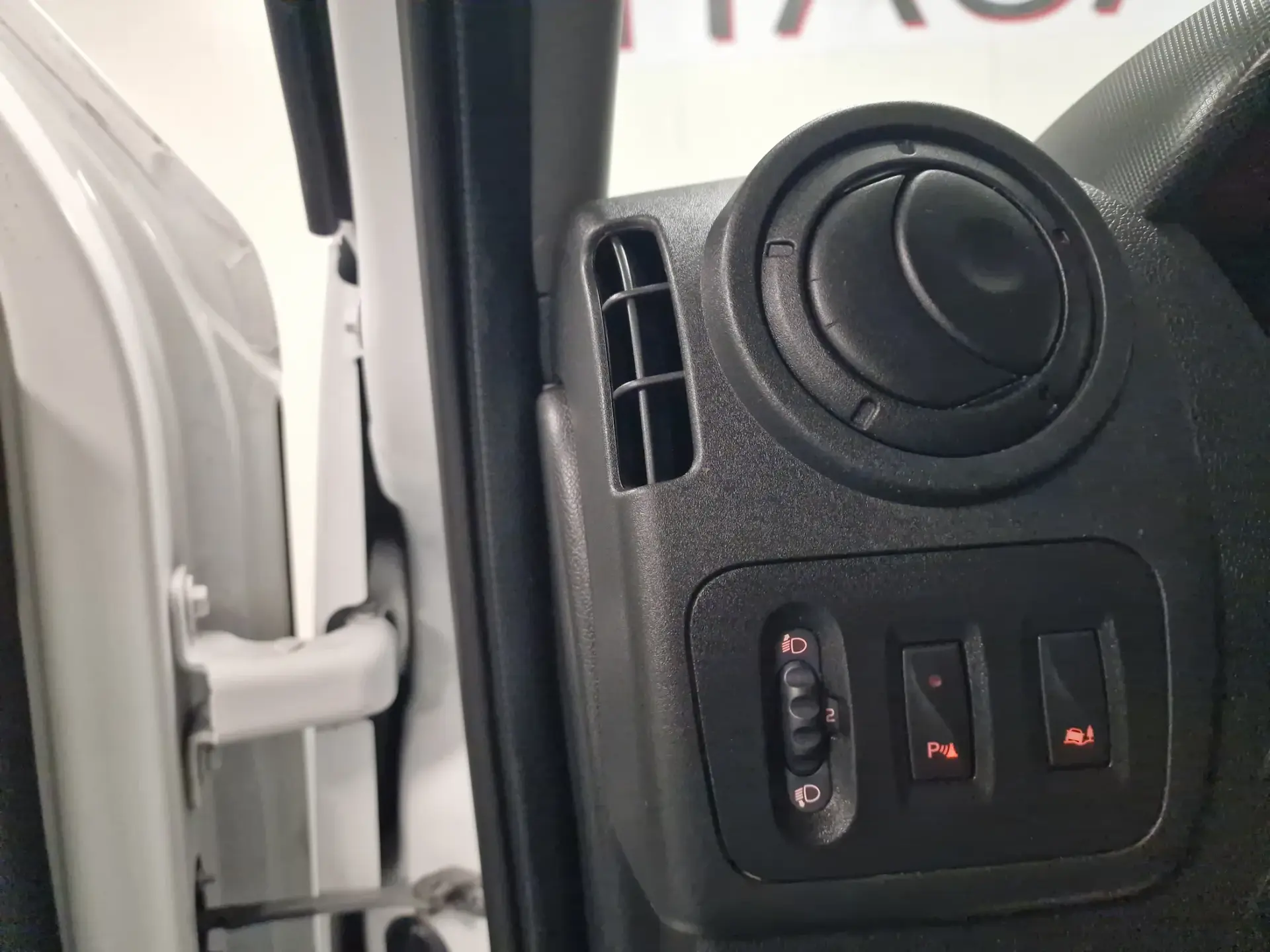 Renault Master L2H2 2.3 DCI 130CV GPS CAM TRASEIRA IVA DEDUTIVEL 67
