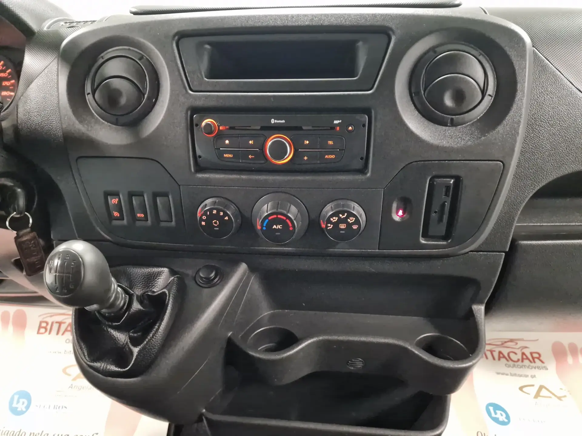 Renault Master L2H2 2.3 DCI 130CV GPS CAM TRASEIRA IVA DEDUTIVEL 81