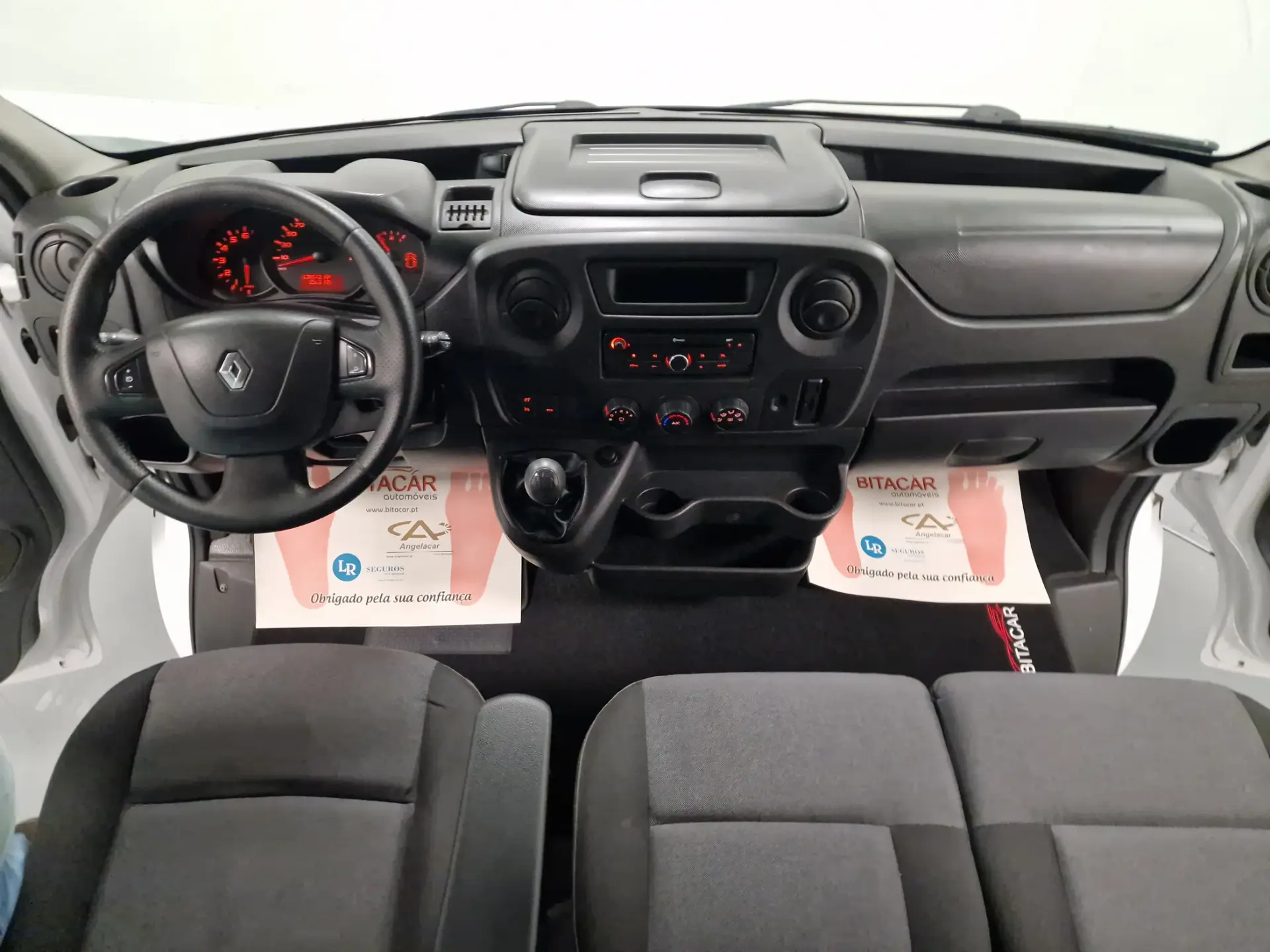 Renault Master L2H2 2.3 DCI 130CV GPS CAM TRASEIRA IVA DEDUTIVEL 82