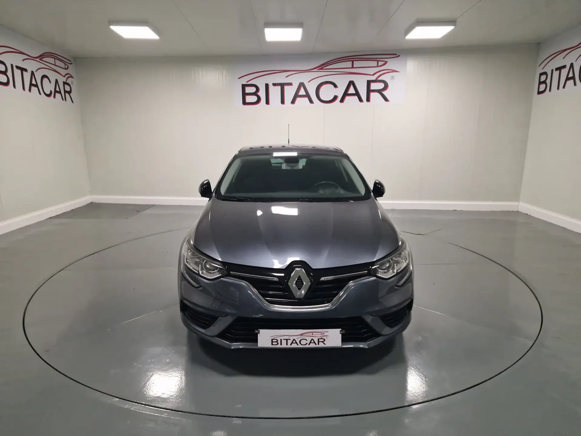 Renault Mégane 1.5 Blue dCi Limited 8