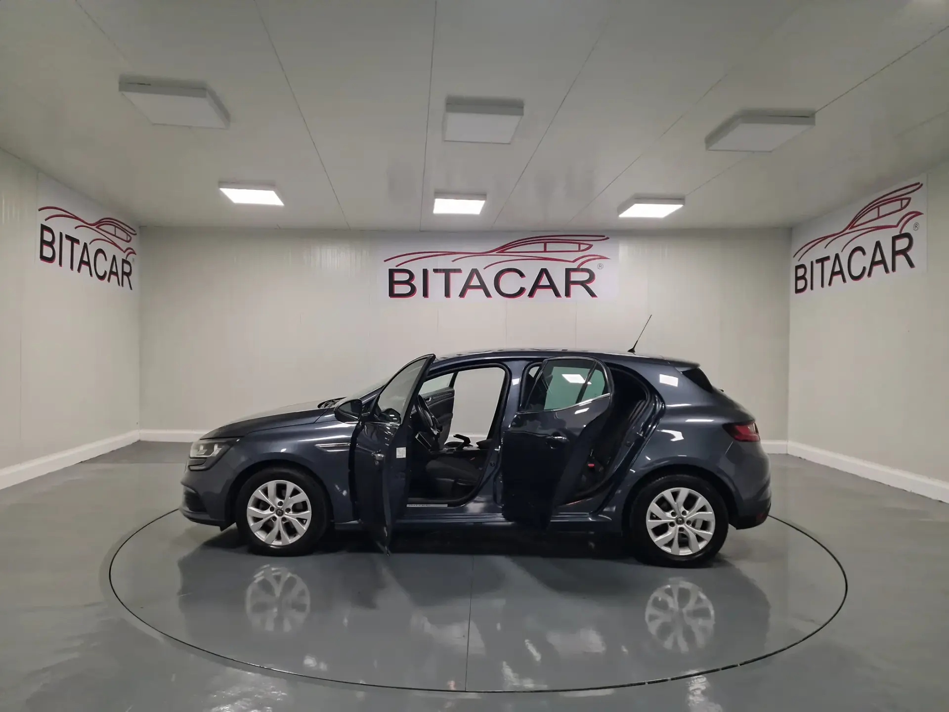 Renault Mégane 1.5 Blue dCi Limited 32