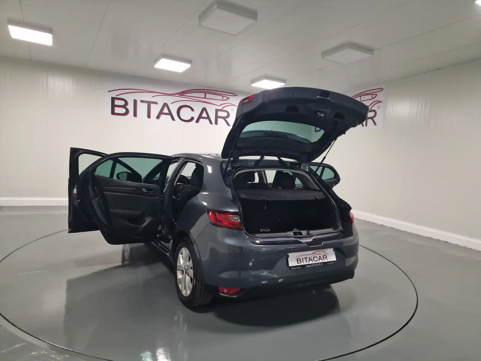 Renault Mégane 1.5 Blue dCi Limited 38