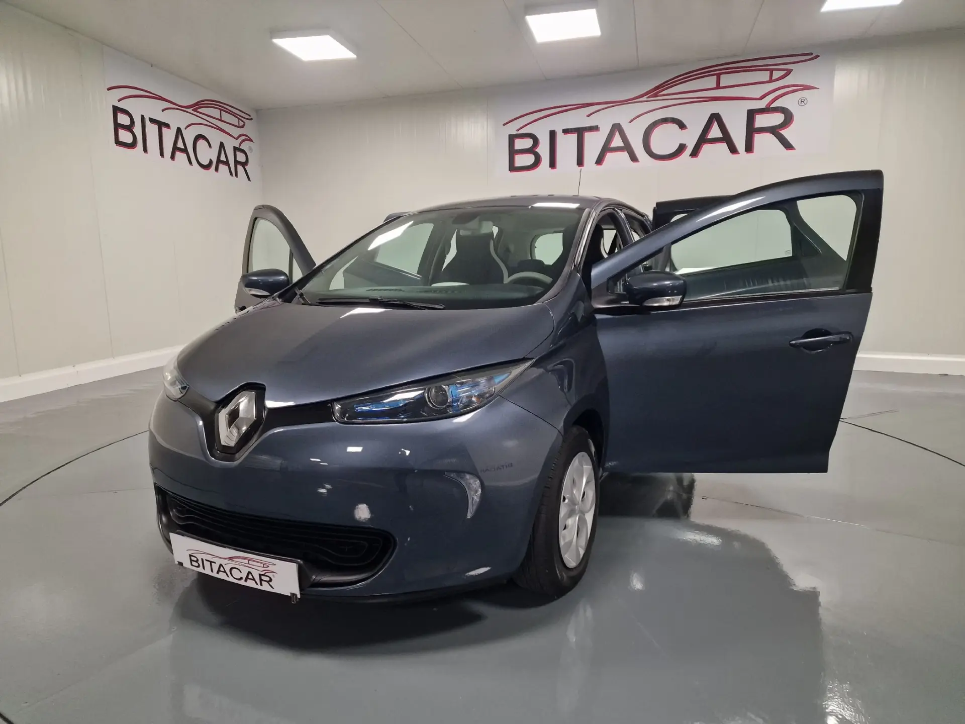 Renault Zoe Life 40 14