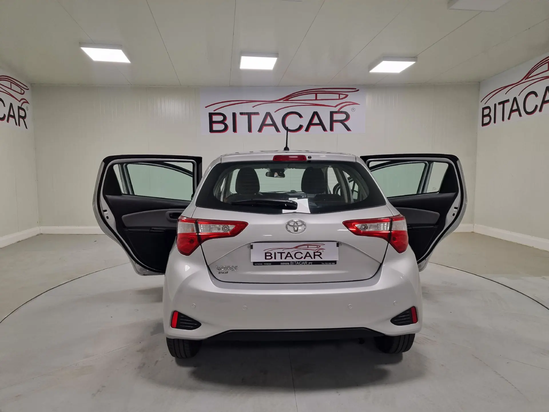 Toyota Yaris 1.0 VVT-i Active+AC 38