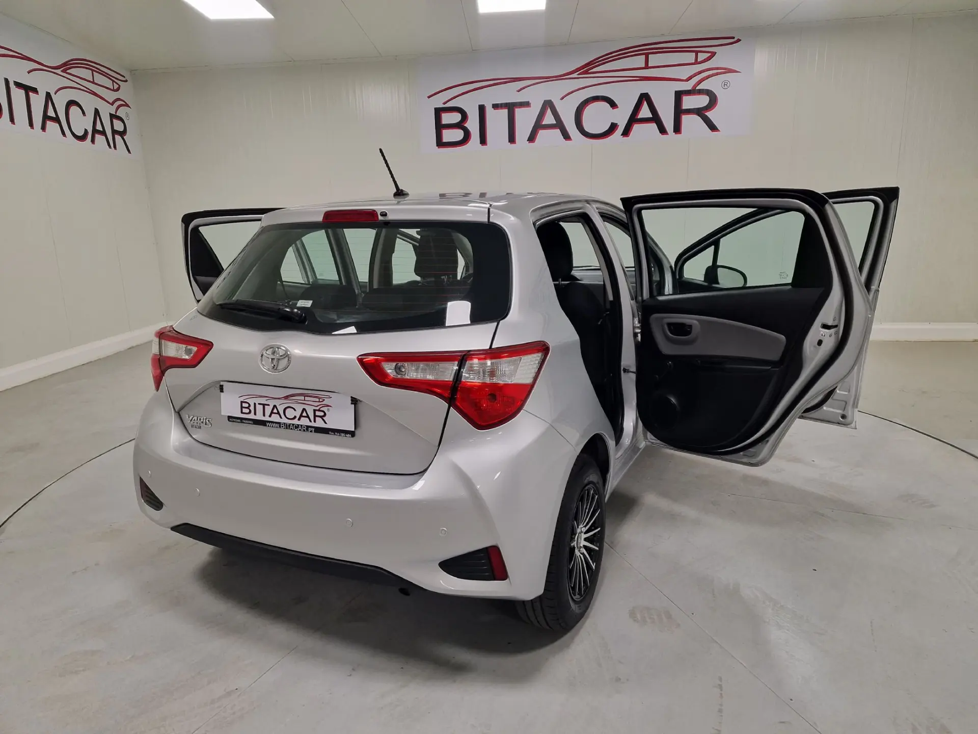 Toyota Yaris 1.0 VVT-i Active+AC 41