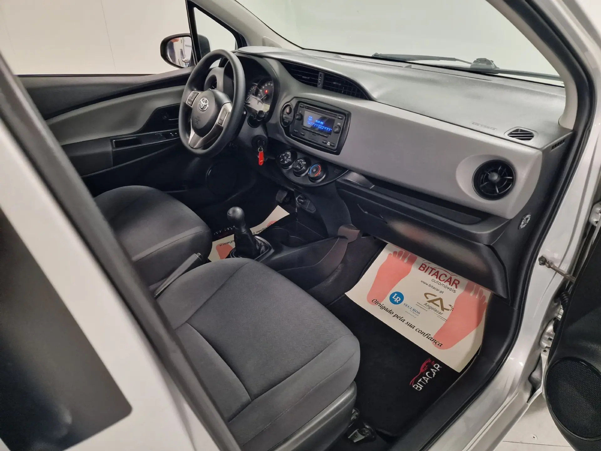 Toyota Yaris 1.0 VVT-i Active+AC 55