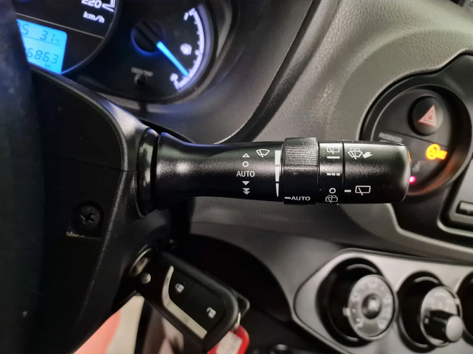 Toyota Yaris 1.0 VVT-i Active+AC 62