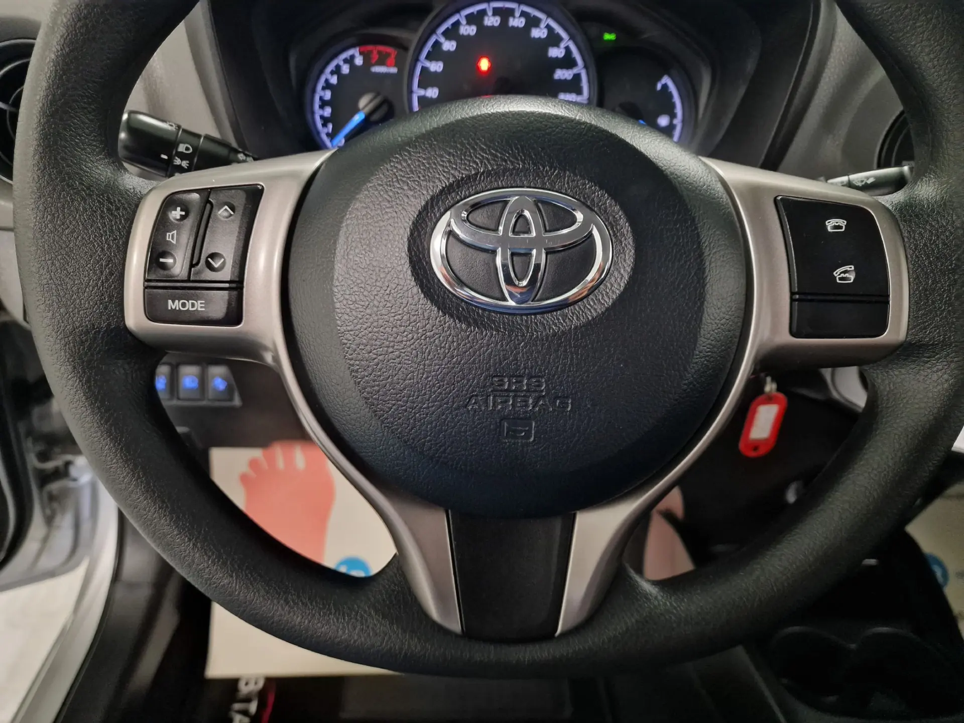 Toyota Yaris 1.0 VVT-i Active+AC 63
