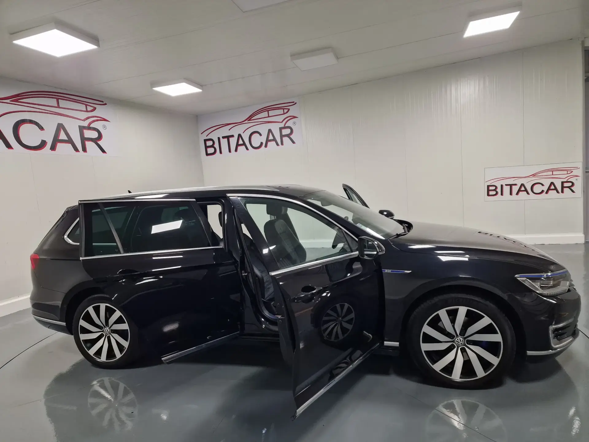 Volkswagen Passat Variant 1.4 TSI GTE Plug-in 16