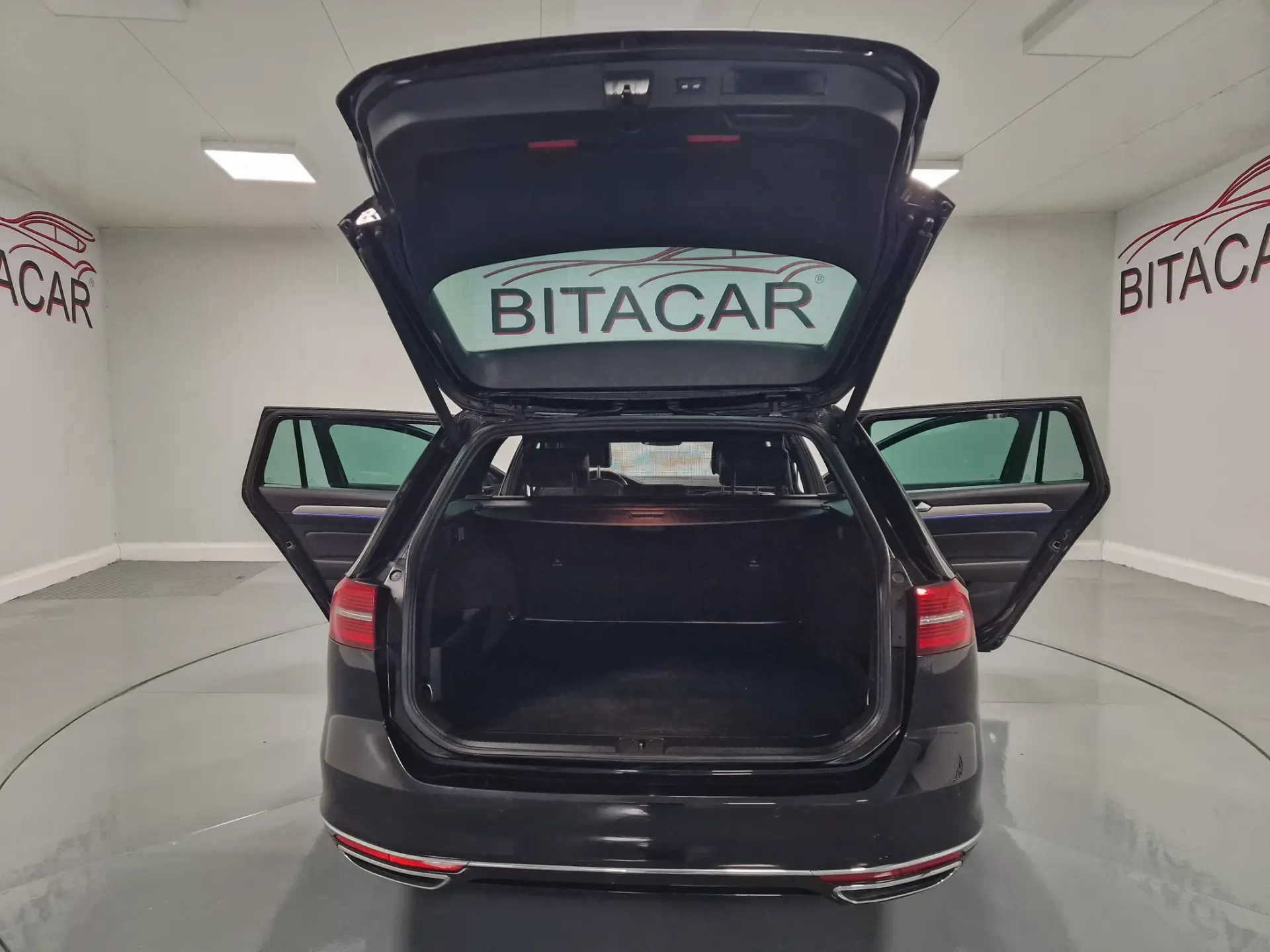 Volkswagen Passat Variant 1.4 TSI GTE Plug-in 37