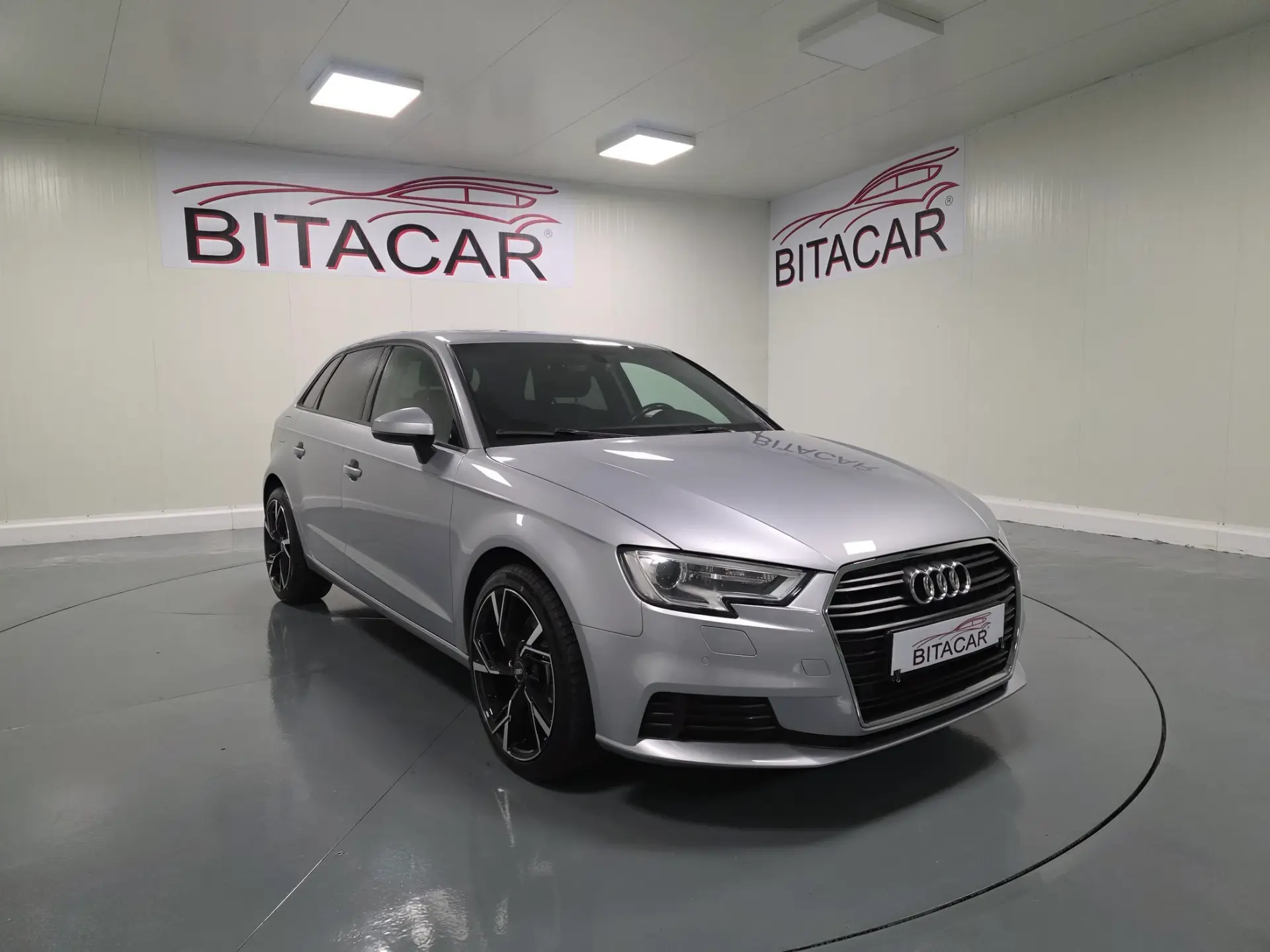 Audi A3 Sportback 1.6 TDI Design 1