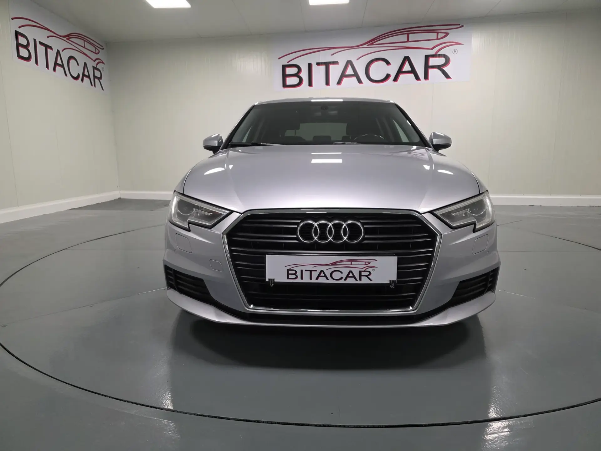 Audi A3 Sportback 1.6 TDI Design 6