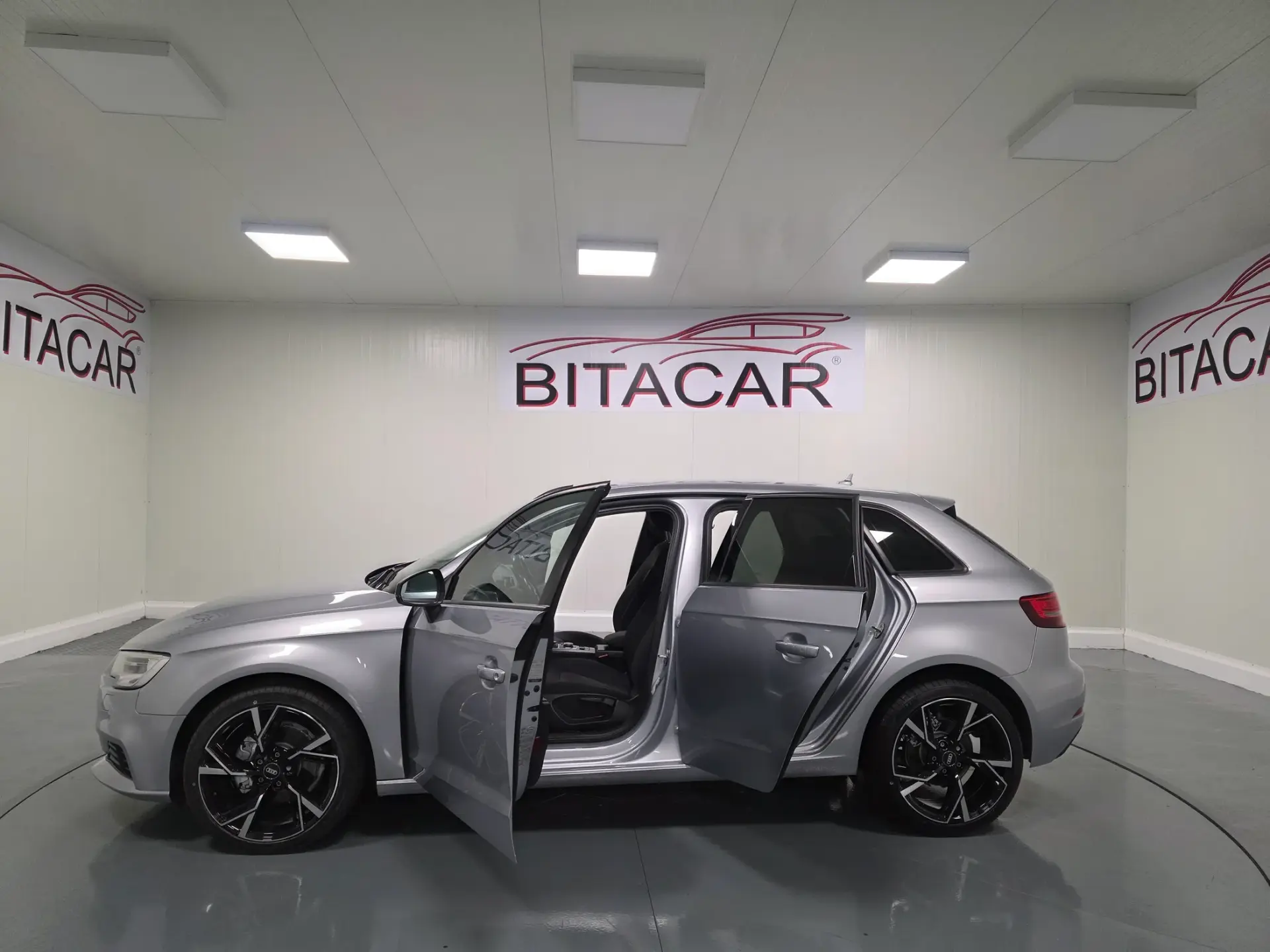 Audi A3 Sportback 1.6 TDI Design 38