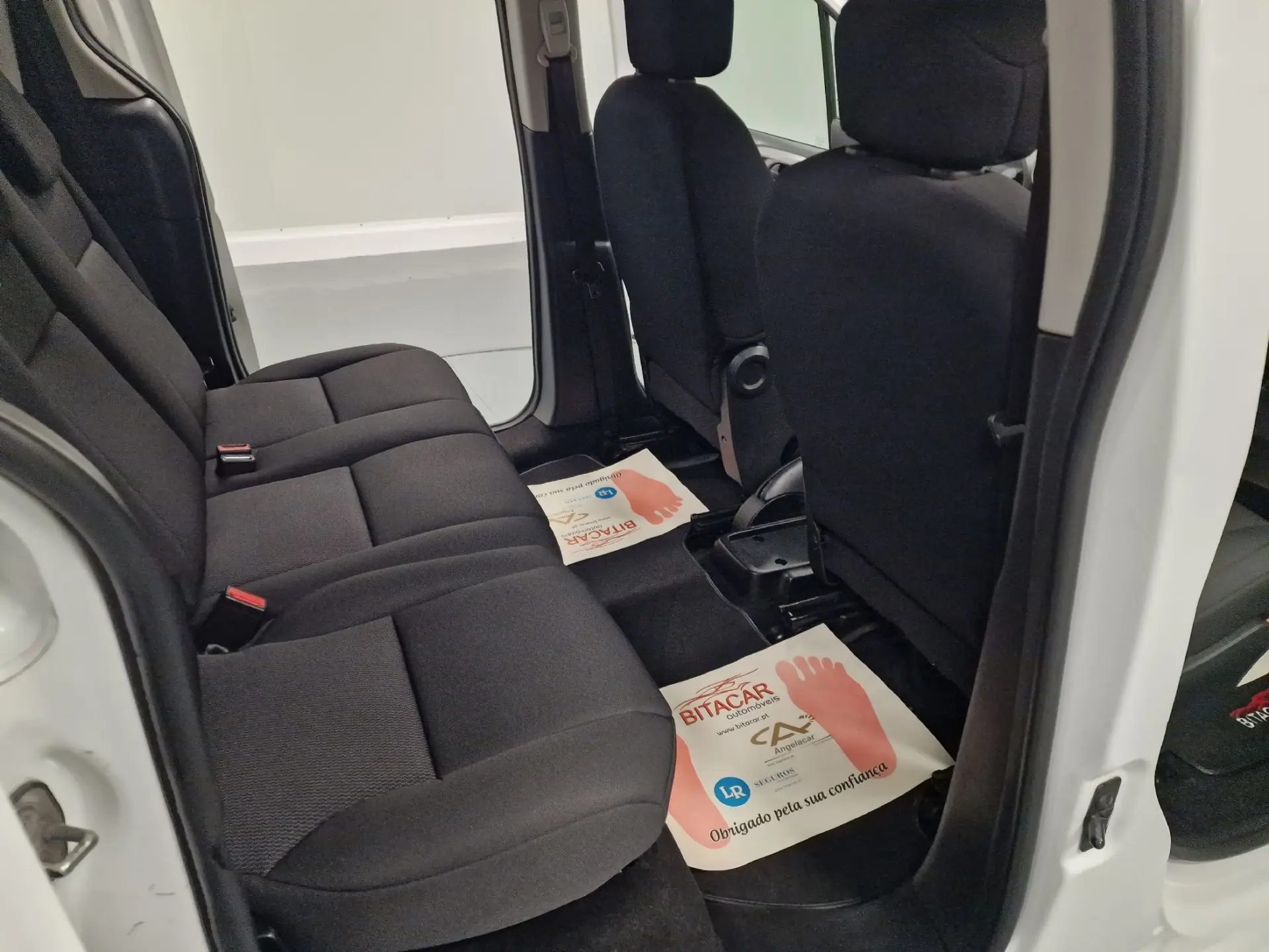 Citroen Berlingo 1.6 BLUEHDI 5 LUGARES 38
