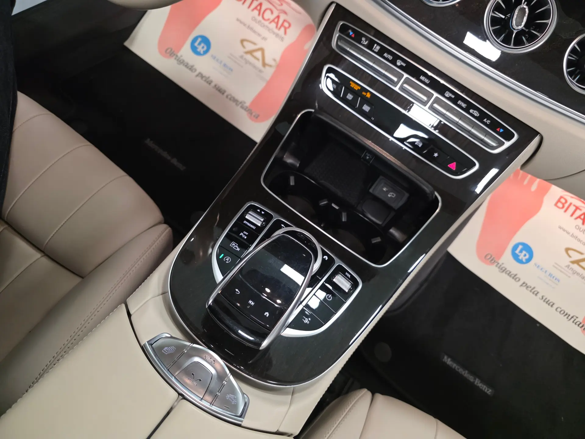 Mercedes-Benz E 300 AMG CABRIO 114