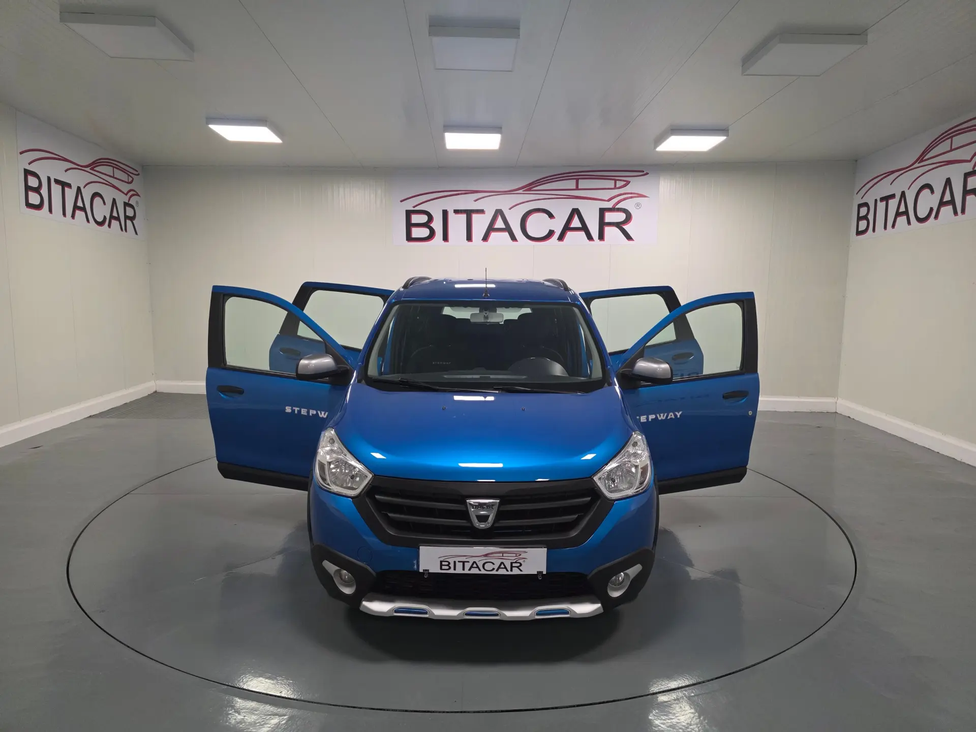 Dacia Lodgy 1.5 dCi Stepway 7L 42