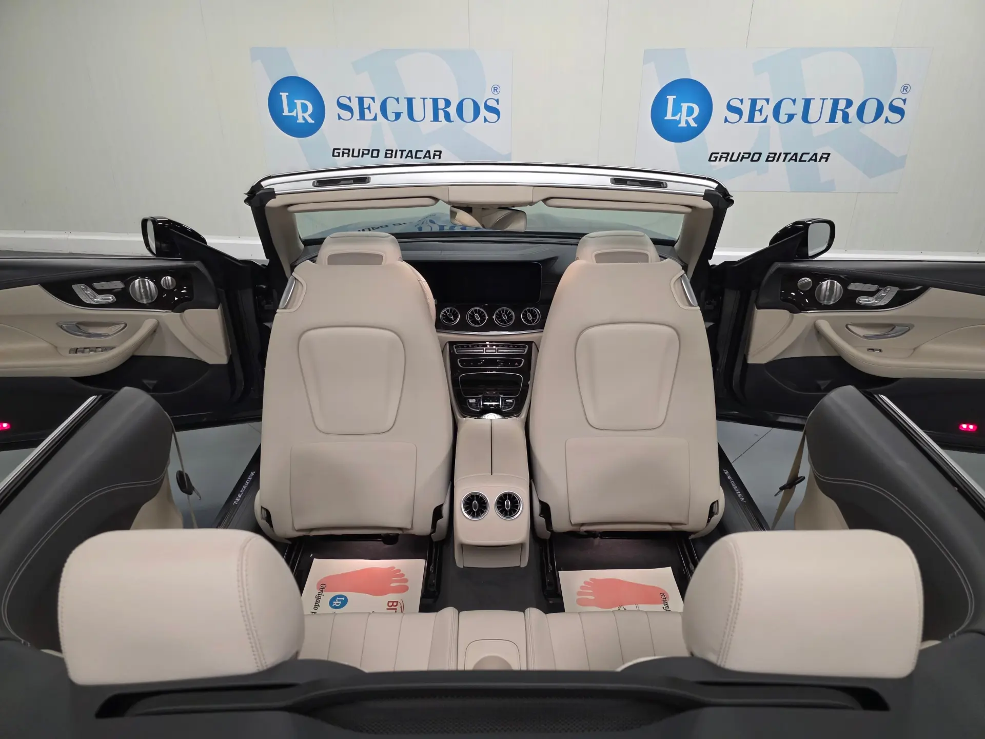 Mercedes-Benz E 300 AMG CABRIO 64