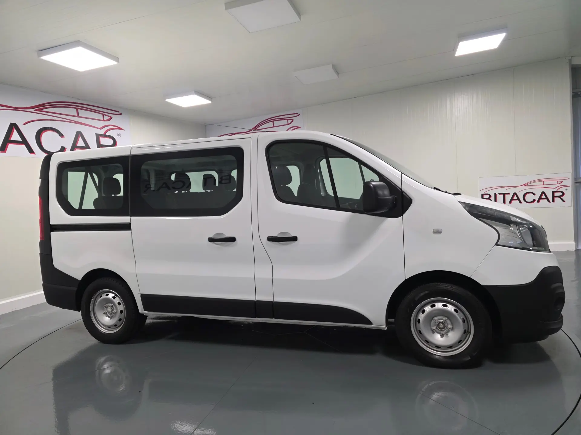 Renault Trafic 1.6 dCi L1H1 1.0T SS 2