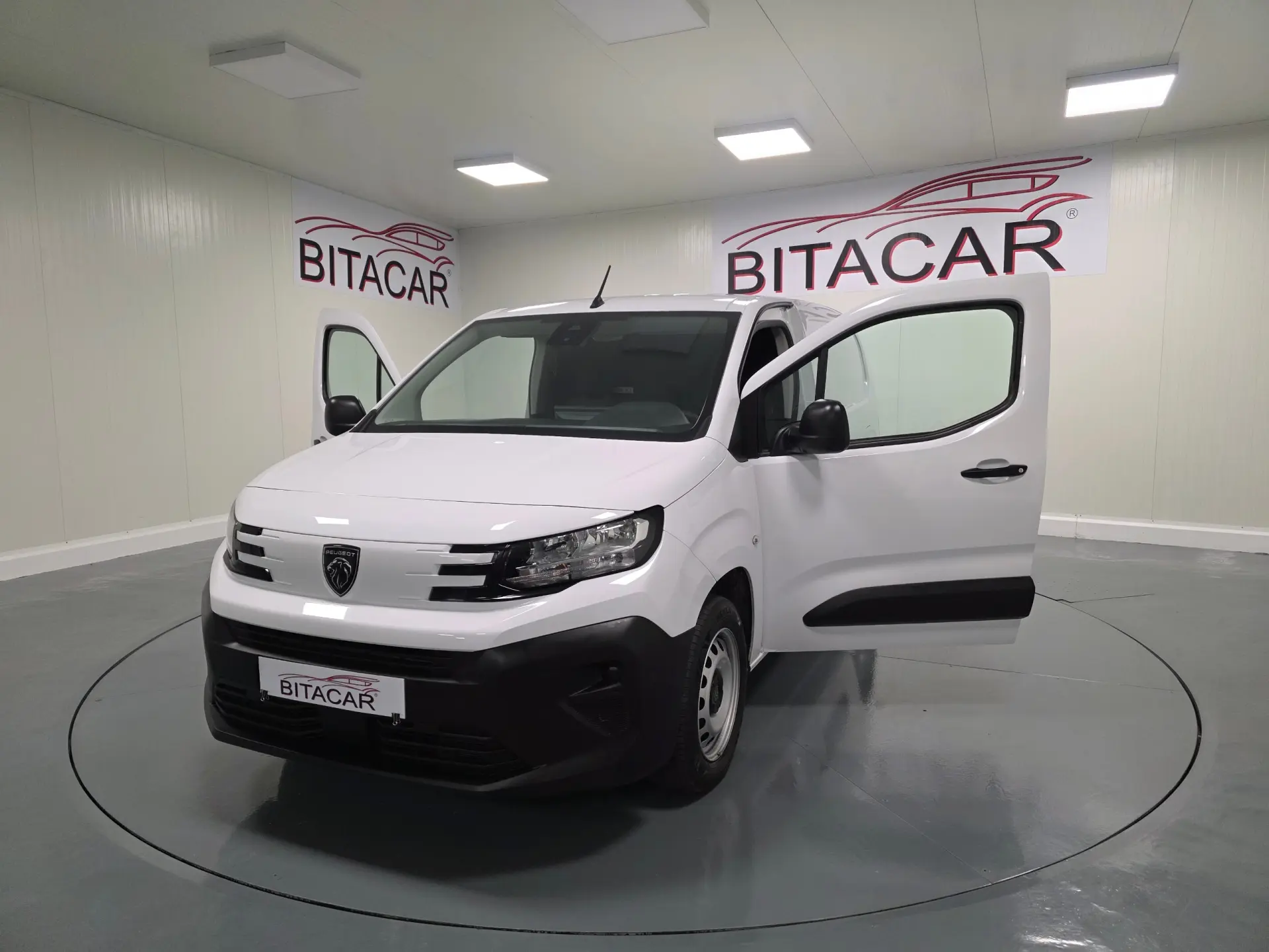 Peugeot Partner 1.5 BLUEHDI 100CV LONGA CAMARA TRASEIRA 25