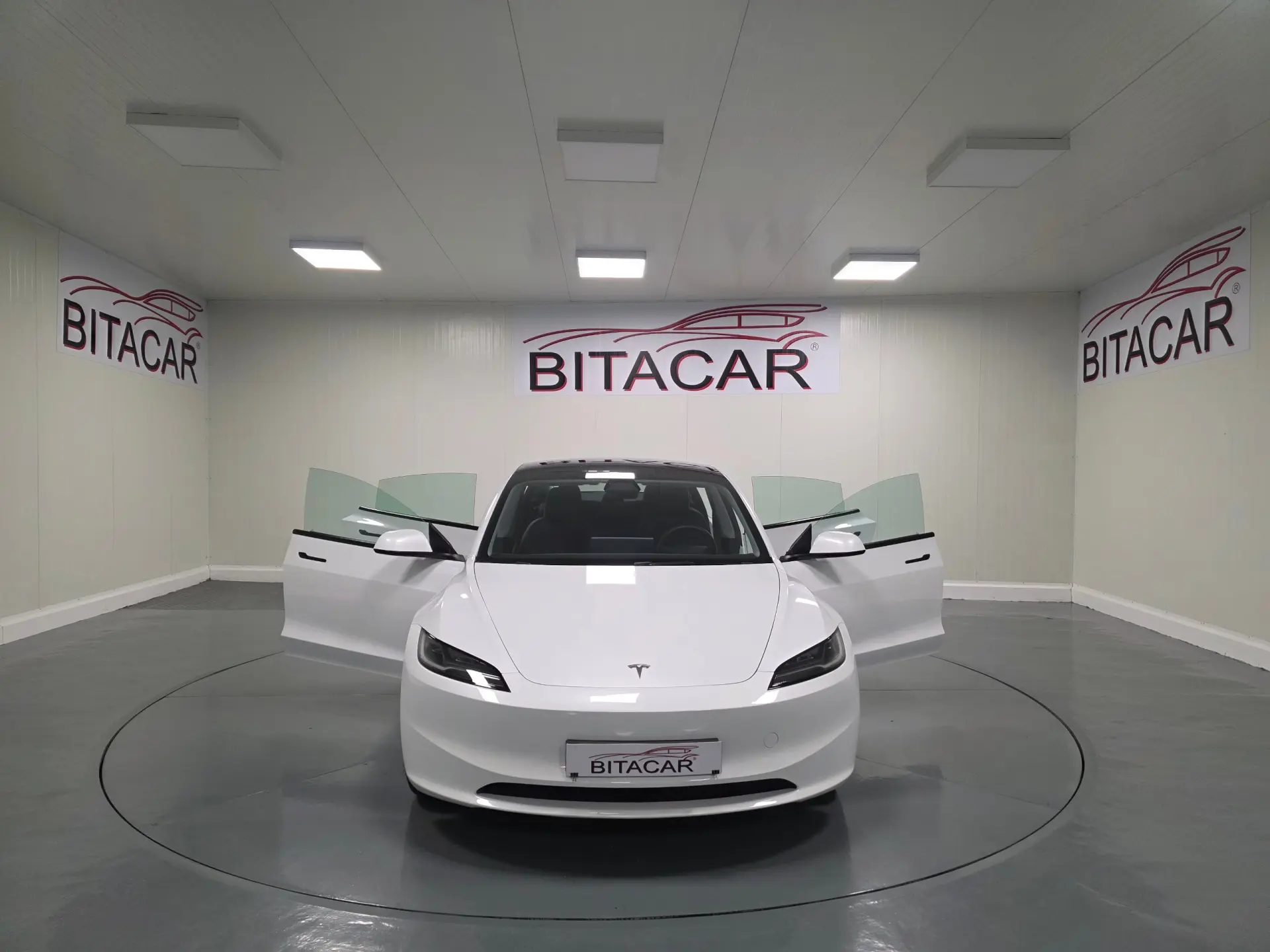 Tesla Model 3 Tração Traseira Premium 24