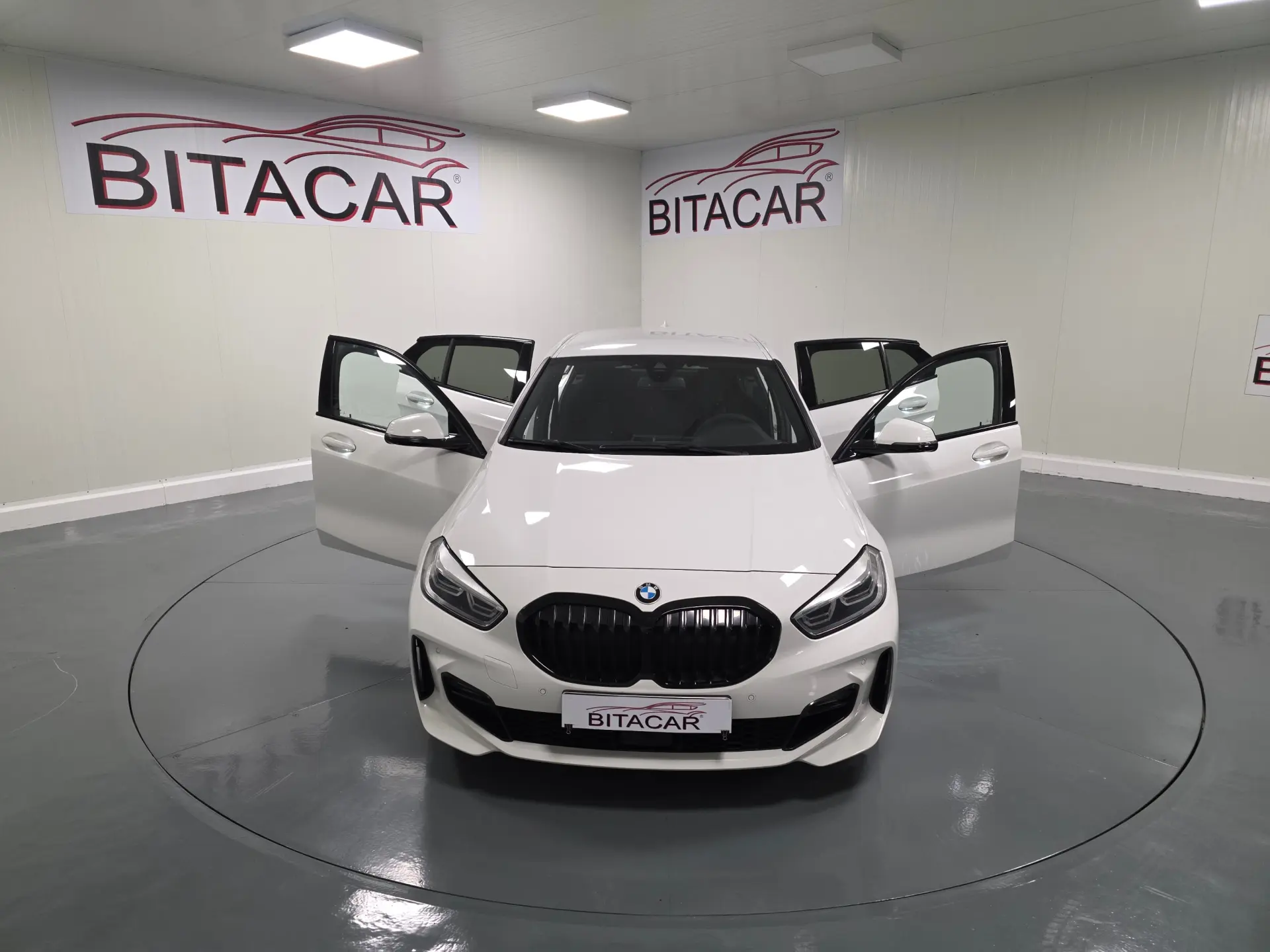 BMW 116 D PACK M AUTO 53