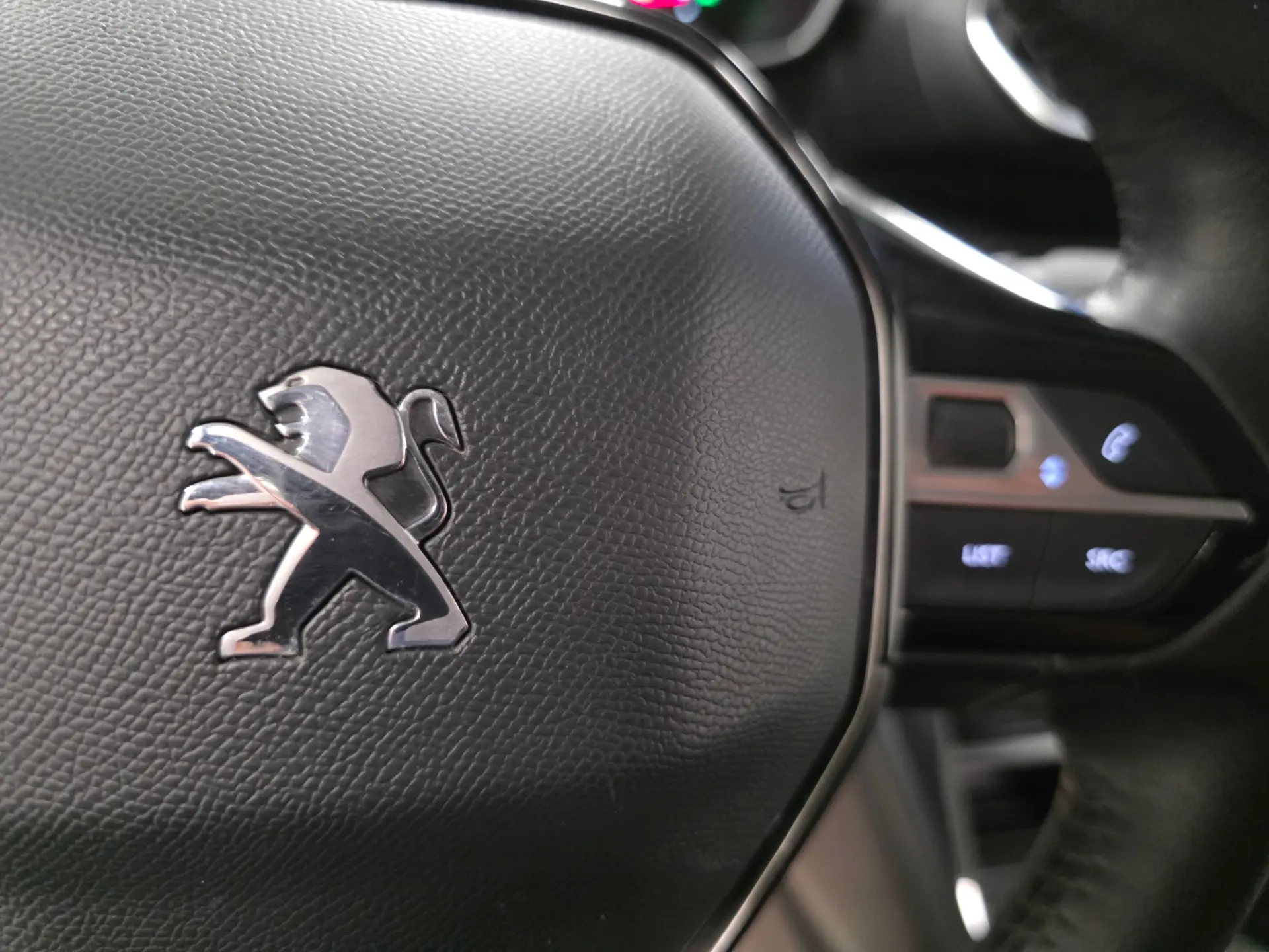 Peugeot 208 1.2 ACTIVE 109